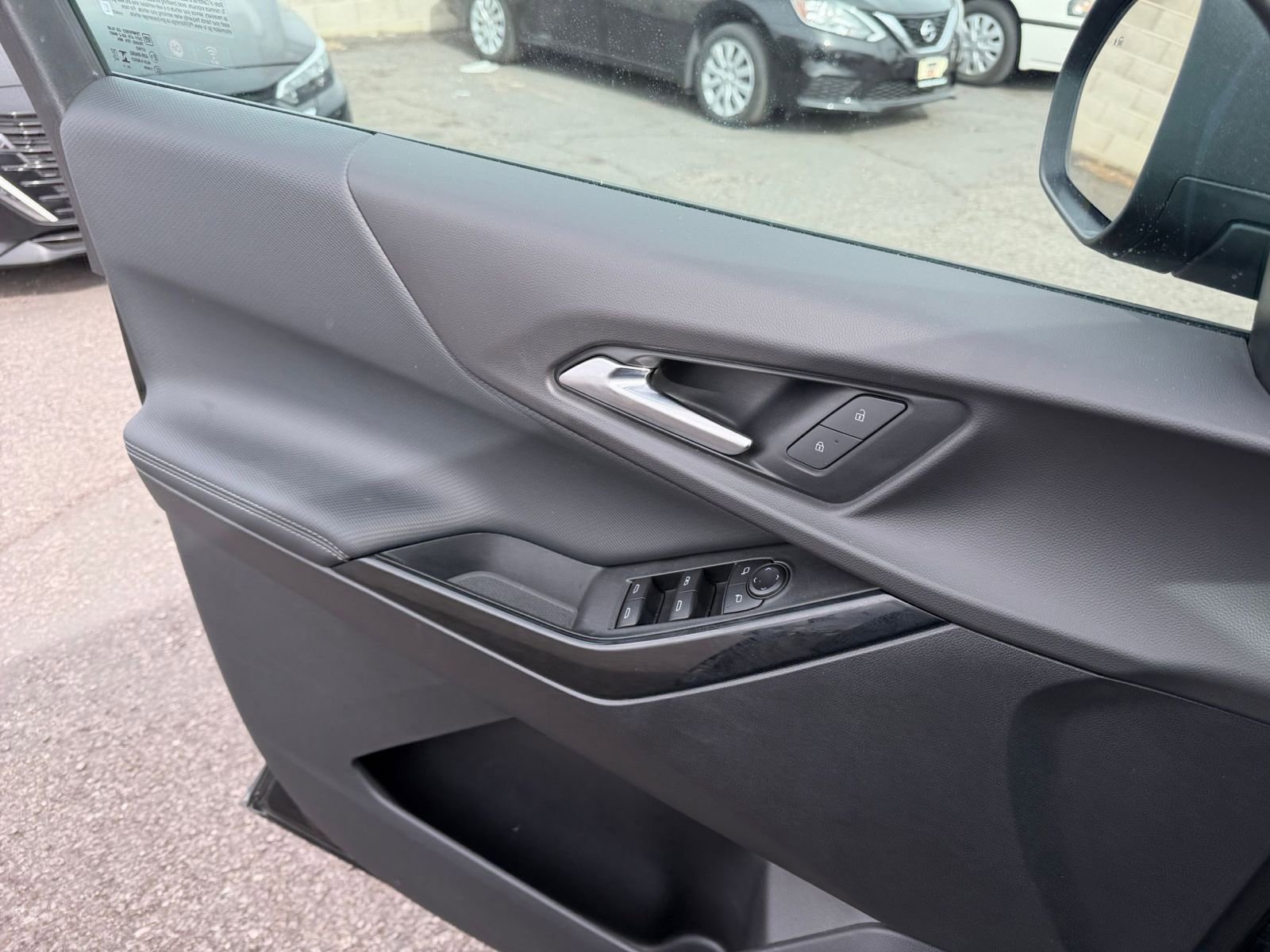 Thumbnail: 2025 Chevrolet Equinox - 18