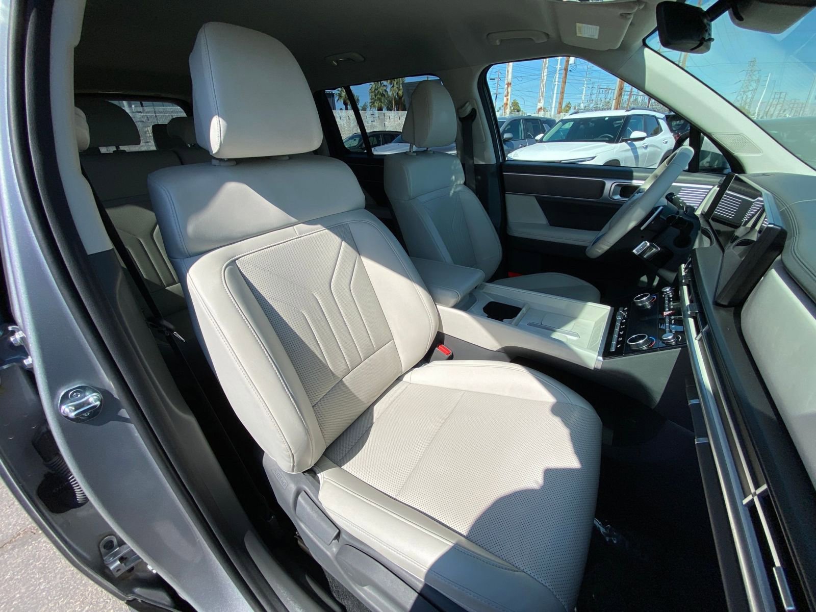 Thumbnail: 2025 Hyundai Santa Fe - 29