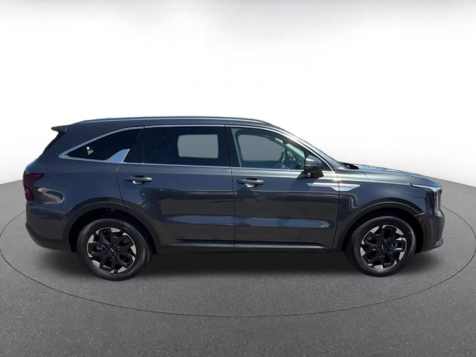 Thumbnail: 2024 Kia Sorento - 15