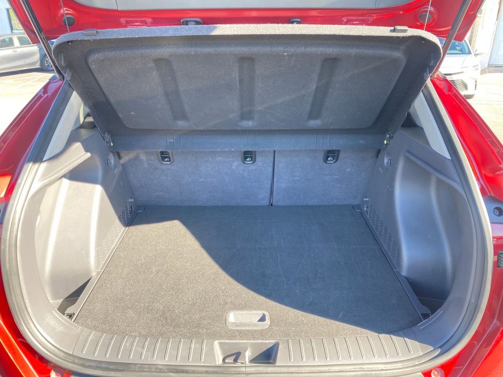 Thumbnail: 2025 Hyundai Kona - 31