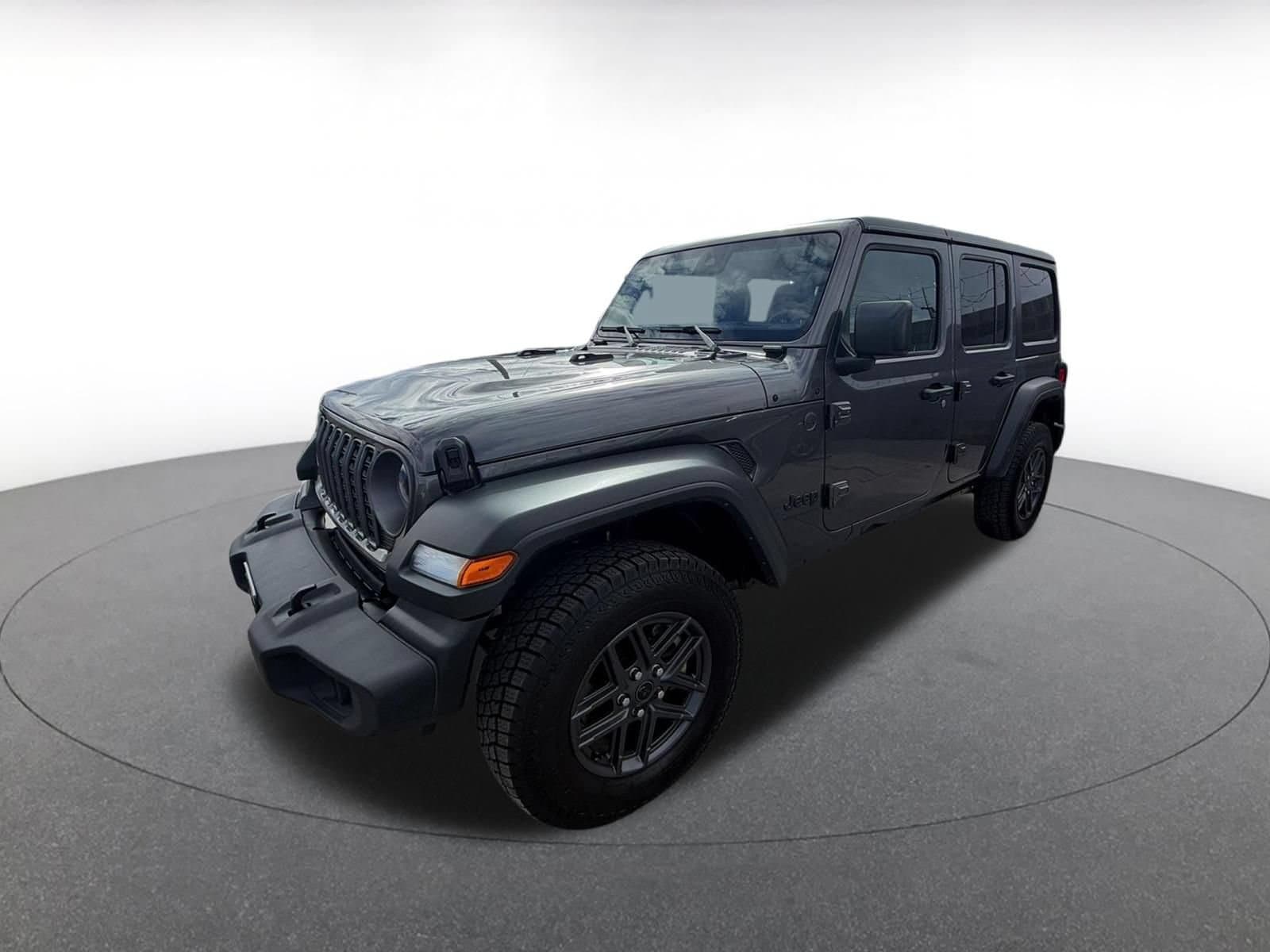 Thumbnail: 2025 Jeep Wrangler - 3