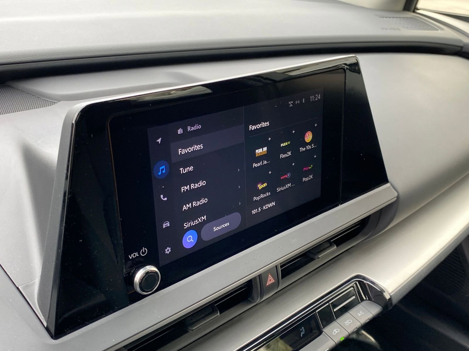 Thumbnail: 2025 Toyota Prius - 21