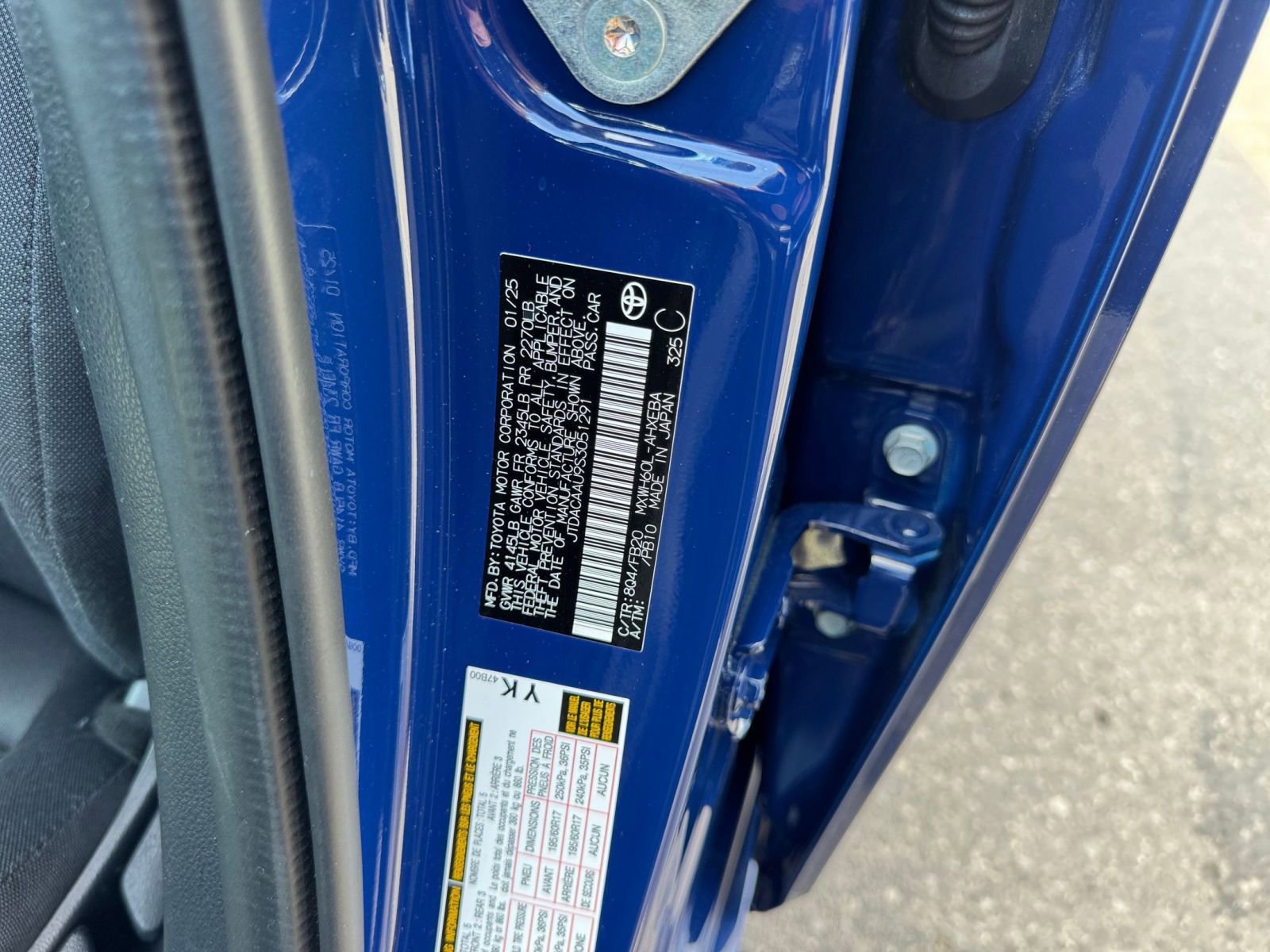 Thumbnail: 2025 Toyota Prius - 27