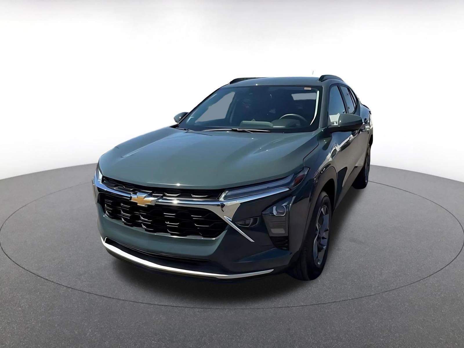 Thumbnail: 2025 Chevrolet Trax - 7