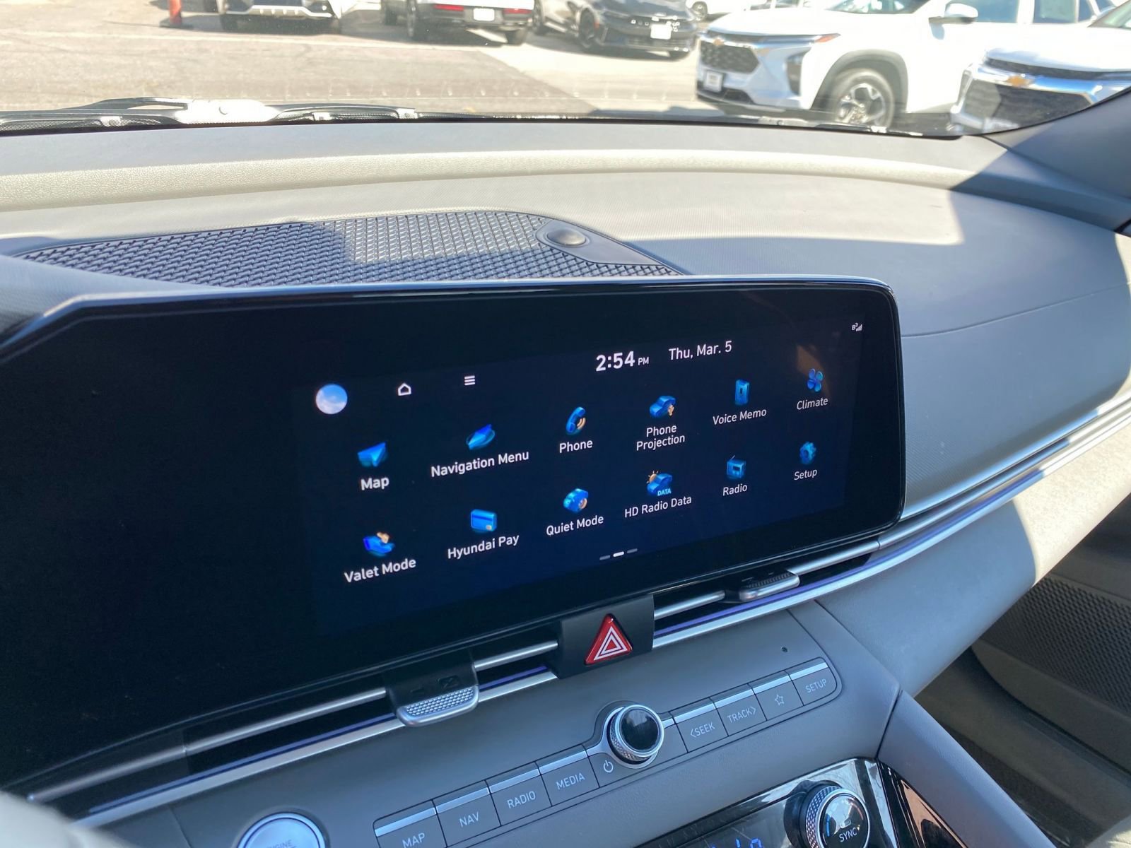 Thumbnail: 2025 Hyundai Elantra - 21