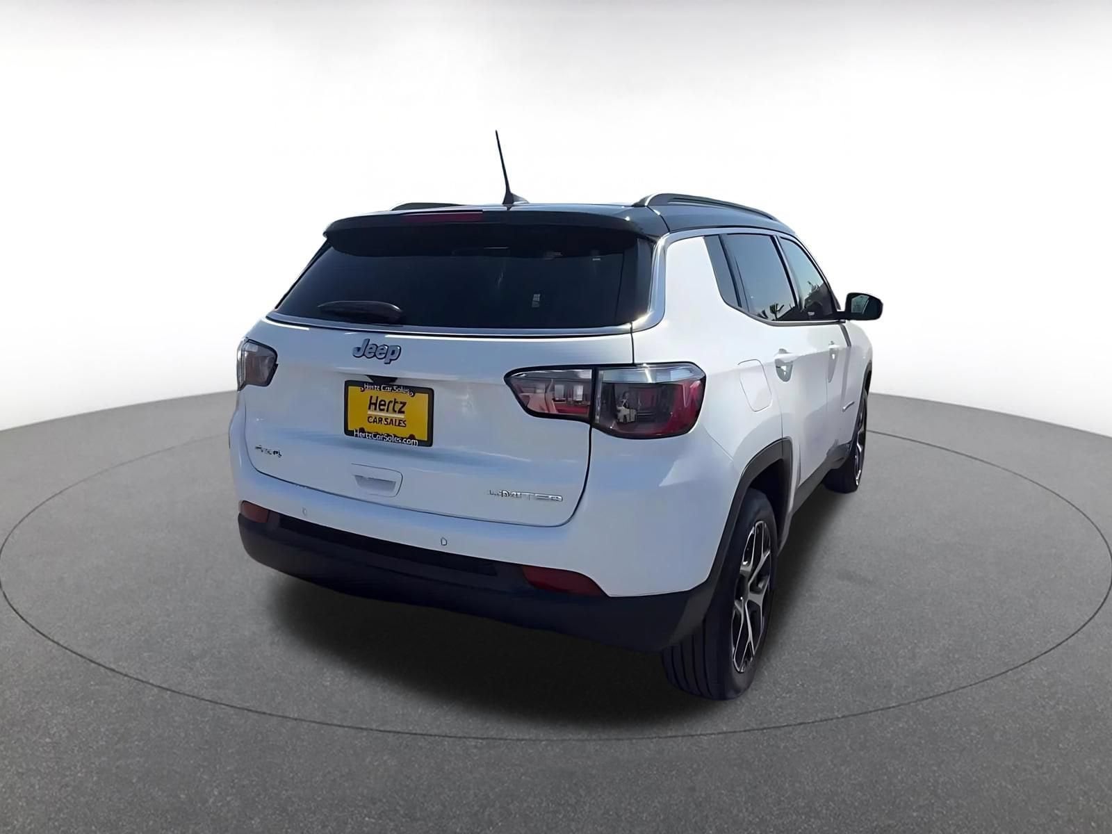 Thumbnail: 2025 Jeep Compass - 13