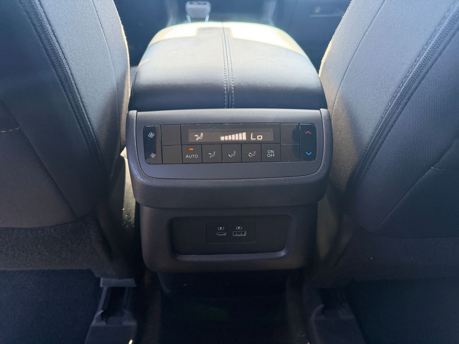 Thumbnail: 2025 Nissan Pathfinder - 24