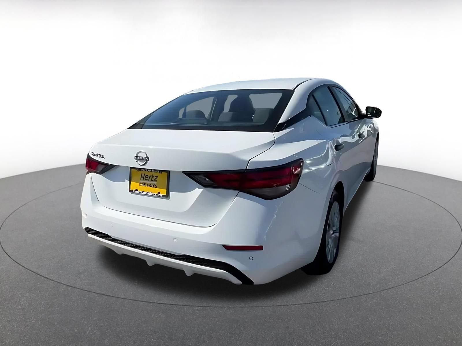 2025 Nissan Sentra S - Photo 11