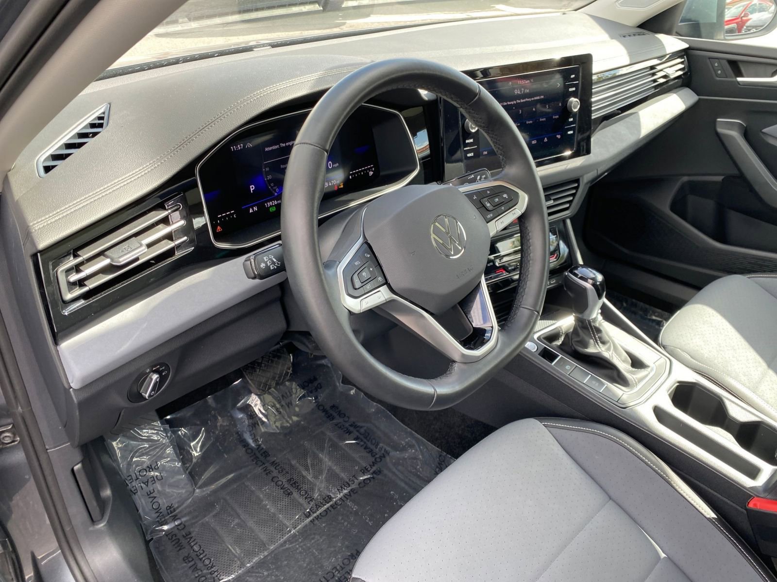 Thumbnail: 2025 Volkswagen Jetta - 34