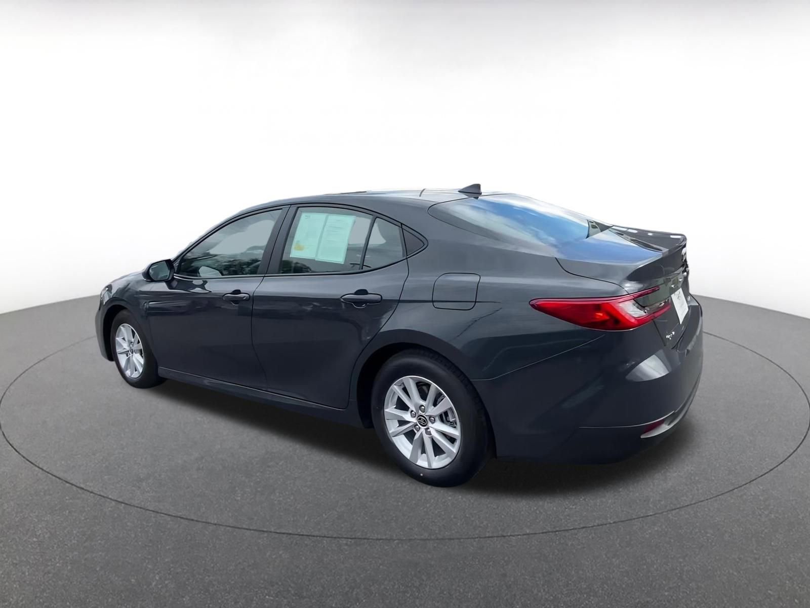 Thumbnail: 2025 Toyota Camry - 10