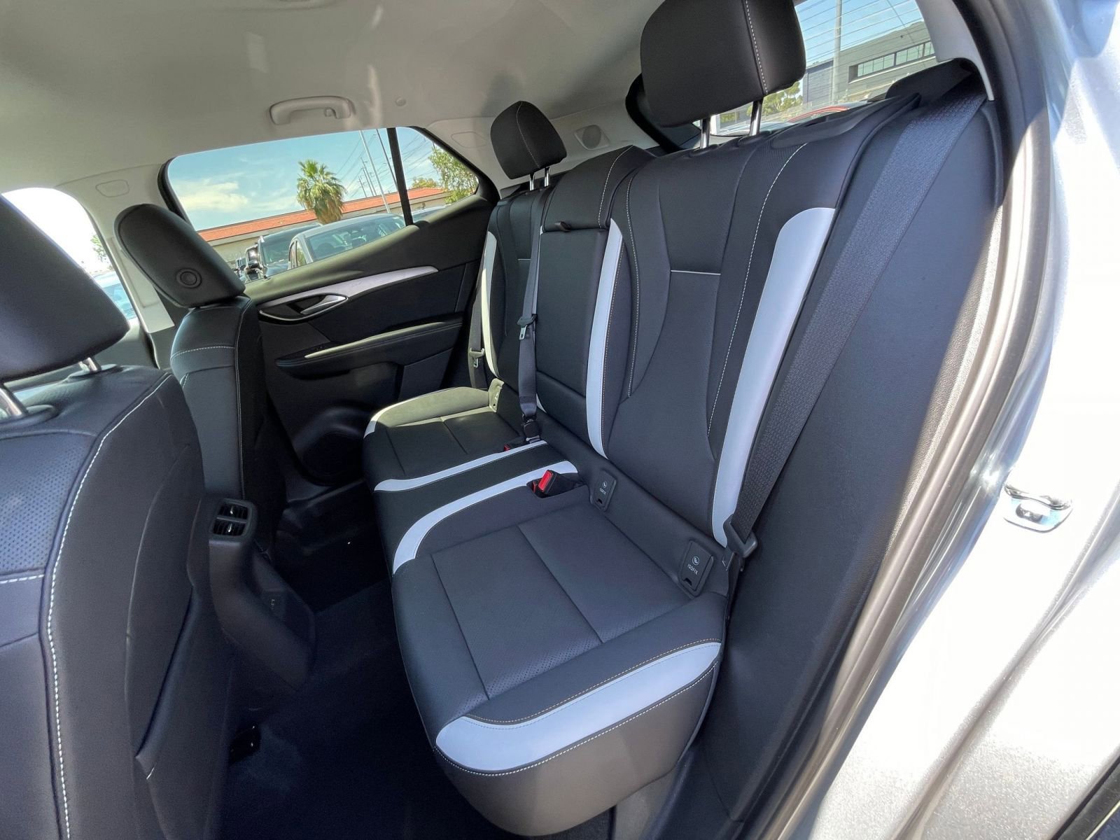 Thumbnail: 2024 Buick Envision - 20