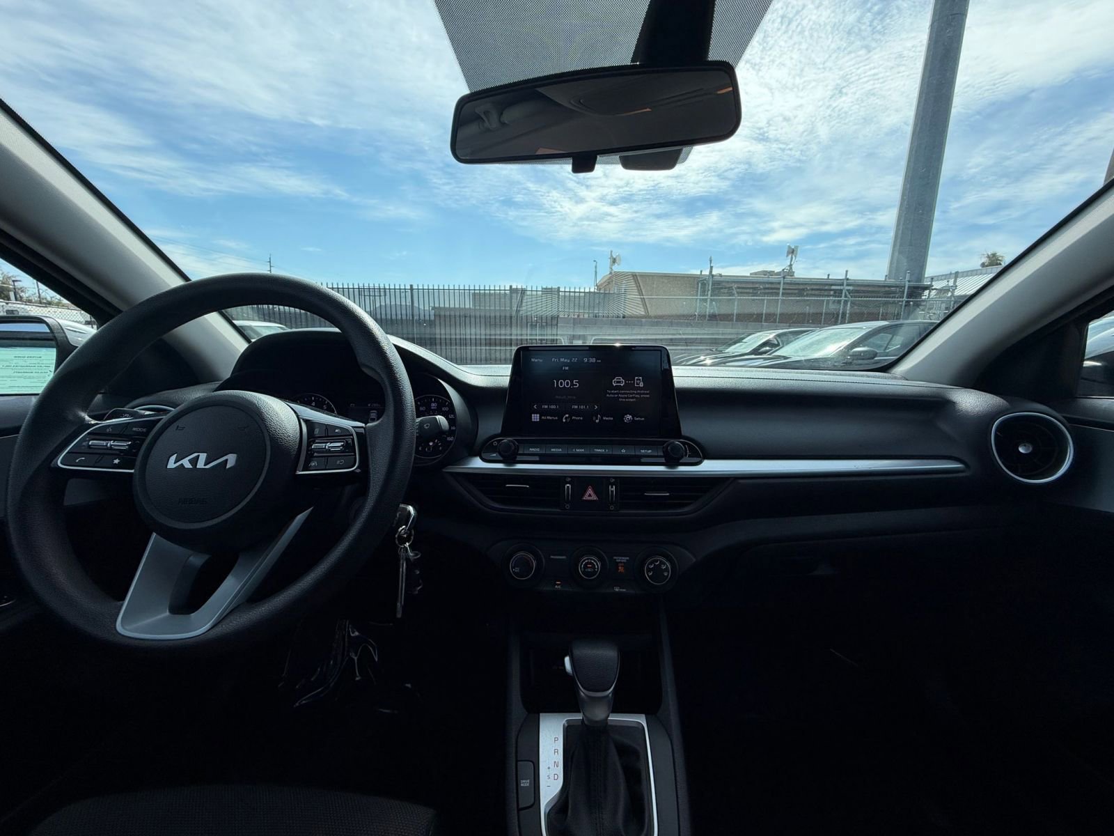 Thumbnail: 2023 Kia Forte - 31