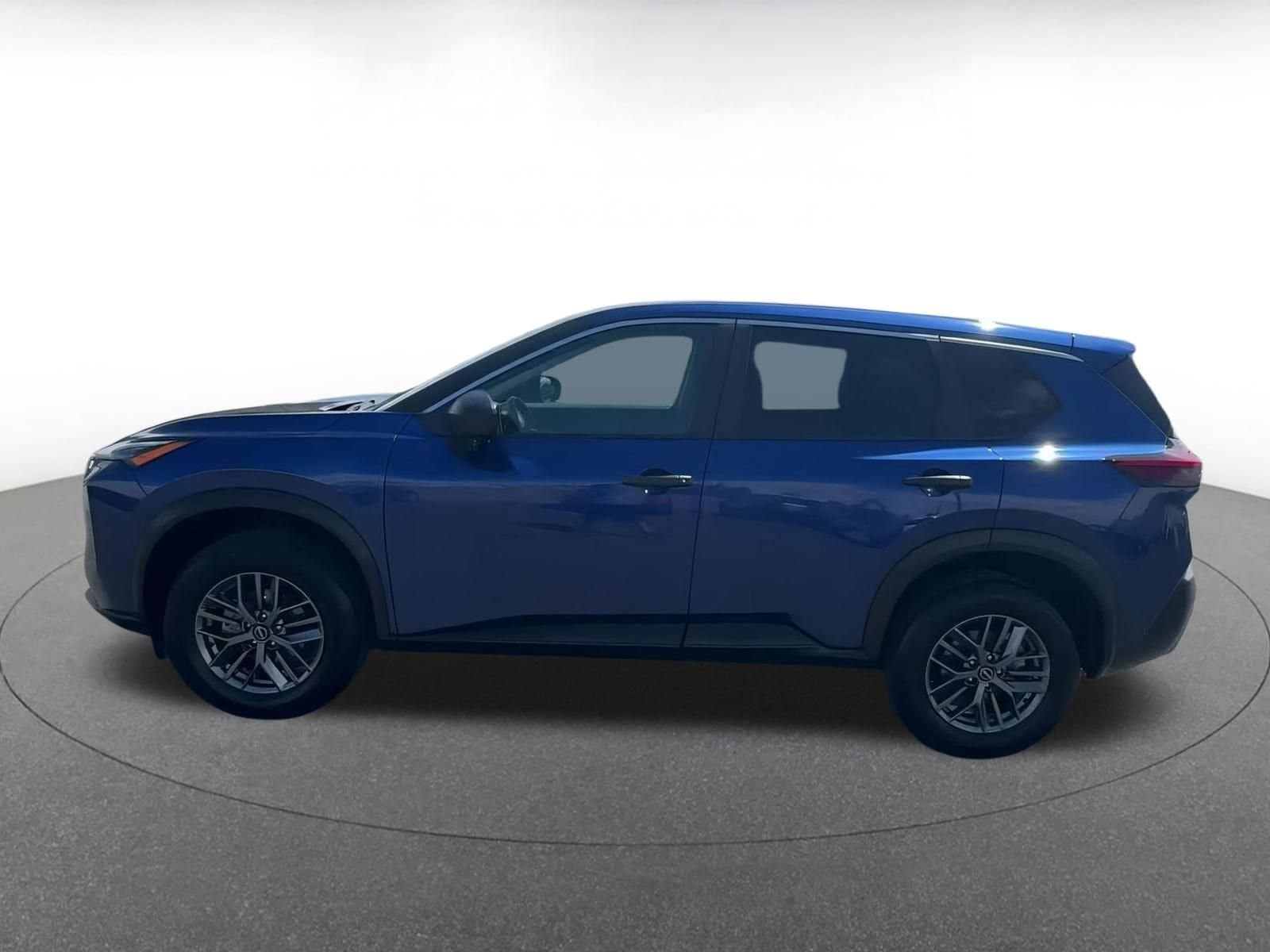 Thumbnail: 2023 Nissan Rogue - 9