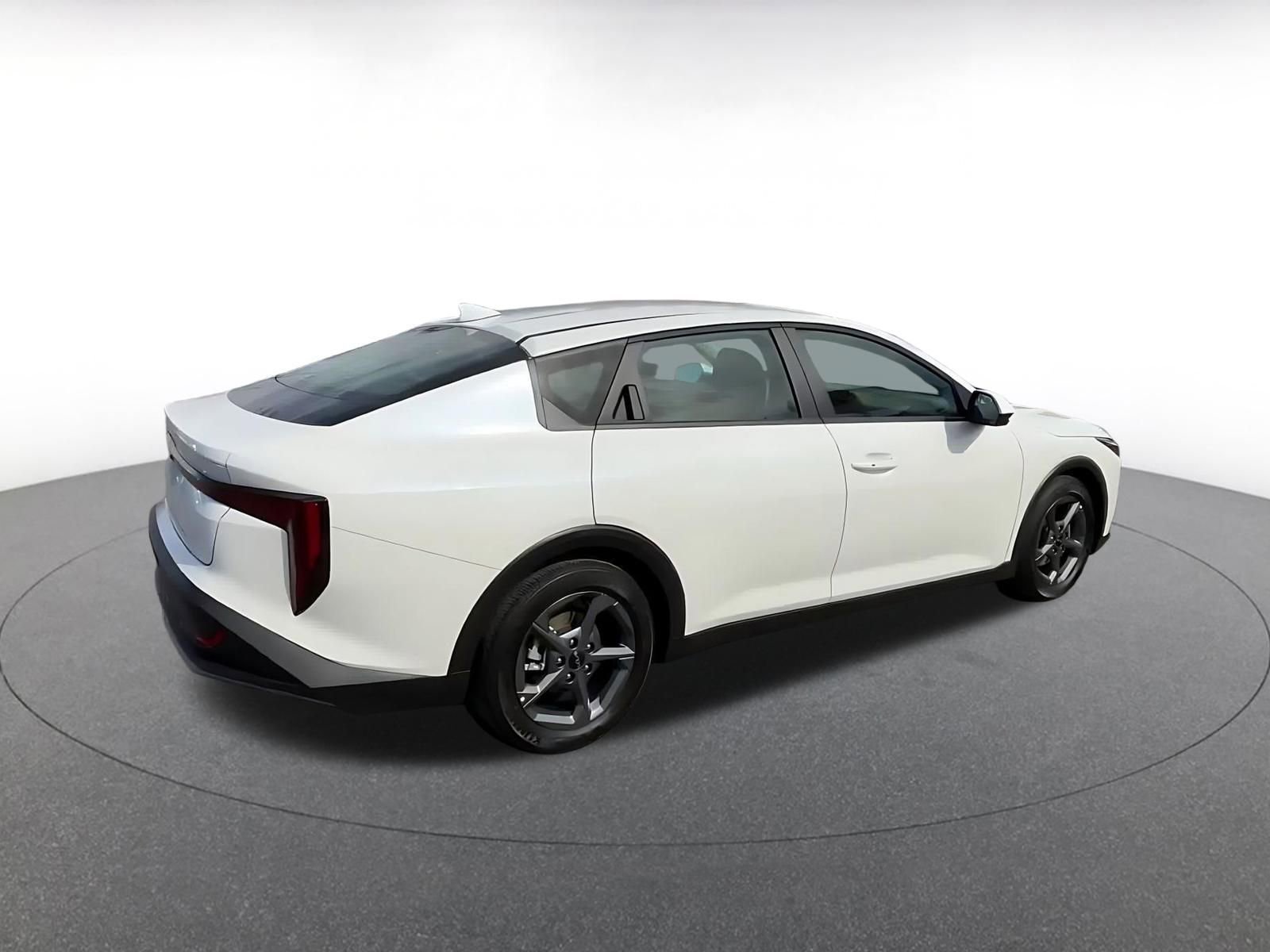 Thumbnail: 2025 Kia K4 - 15