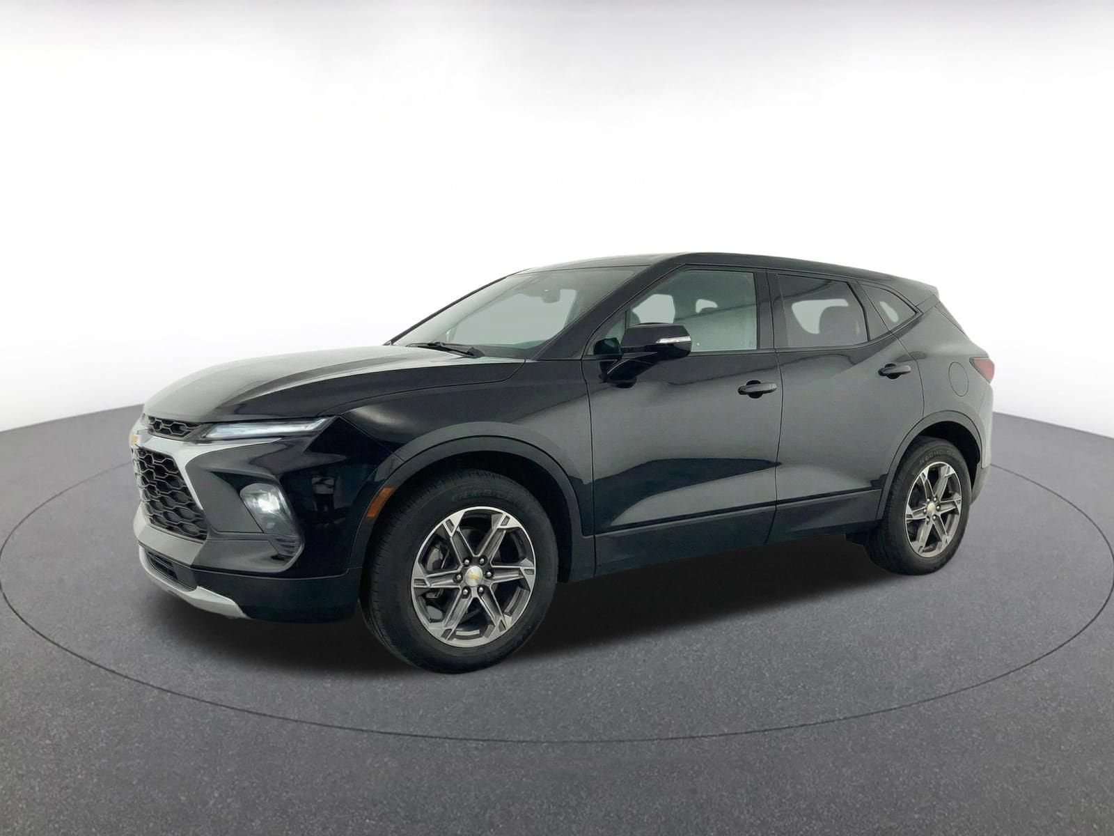 Thumbnail: 2025 Chevrolet Blazer - 3