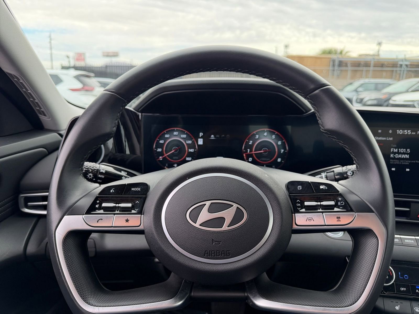 Thumbnail: 2025 Hyundai Elantra - 25