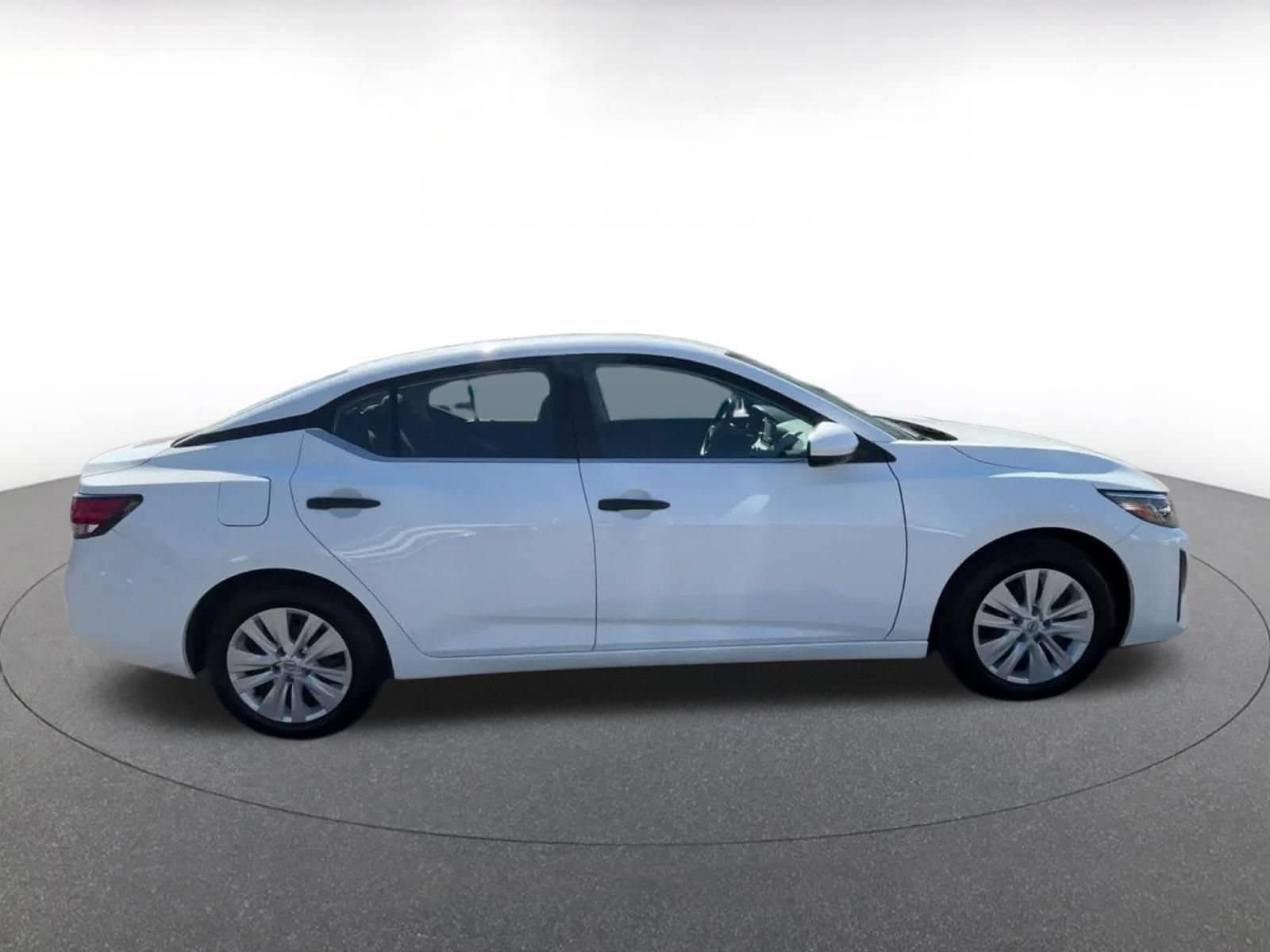 2025 Nissan Sentra S - Photo 13