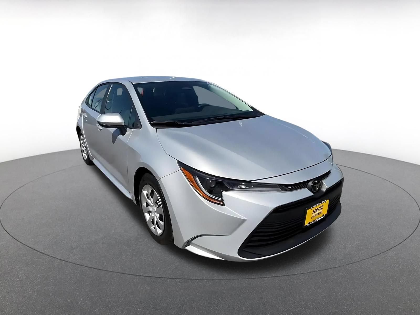Thumbnail: 2025 Toyota Corolla - 3