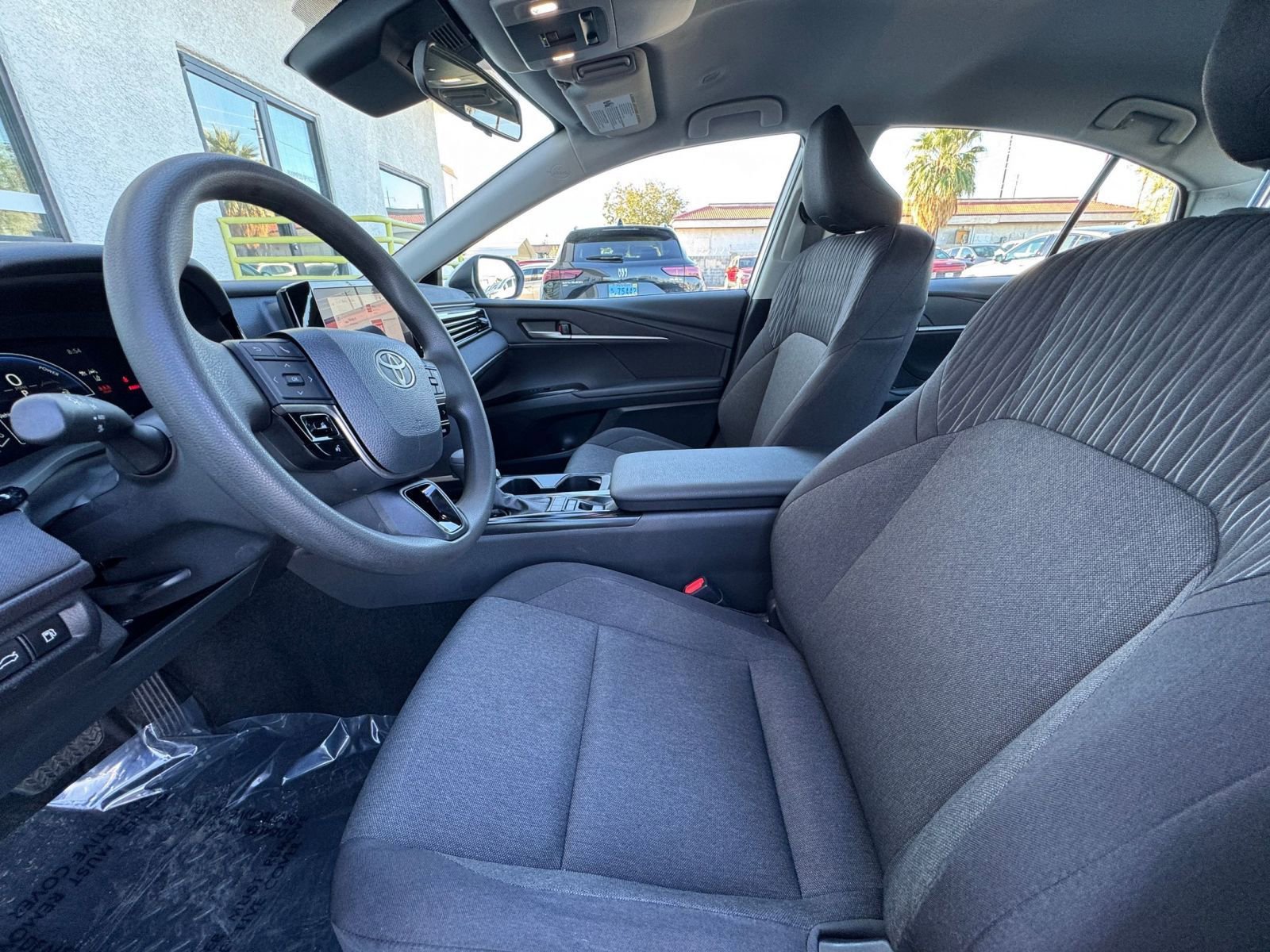 Thumbnail: 2025 Toyota Camry - 24