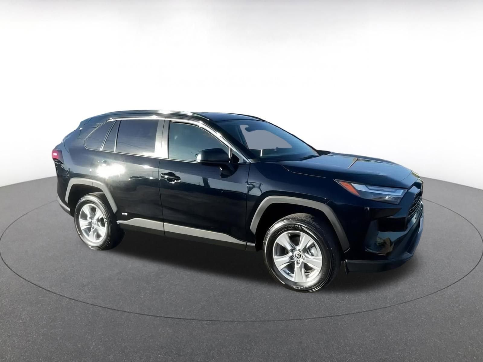 Thumbnail: 2025 Toyota RAV4 - 2