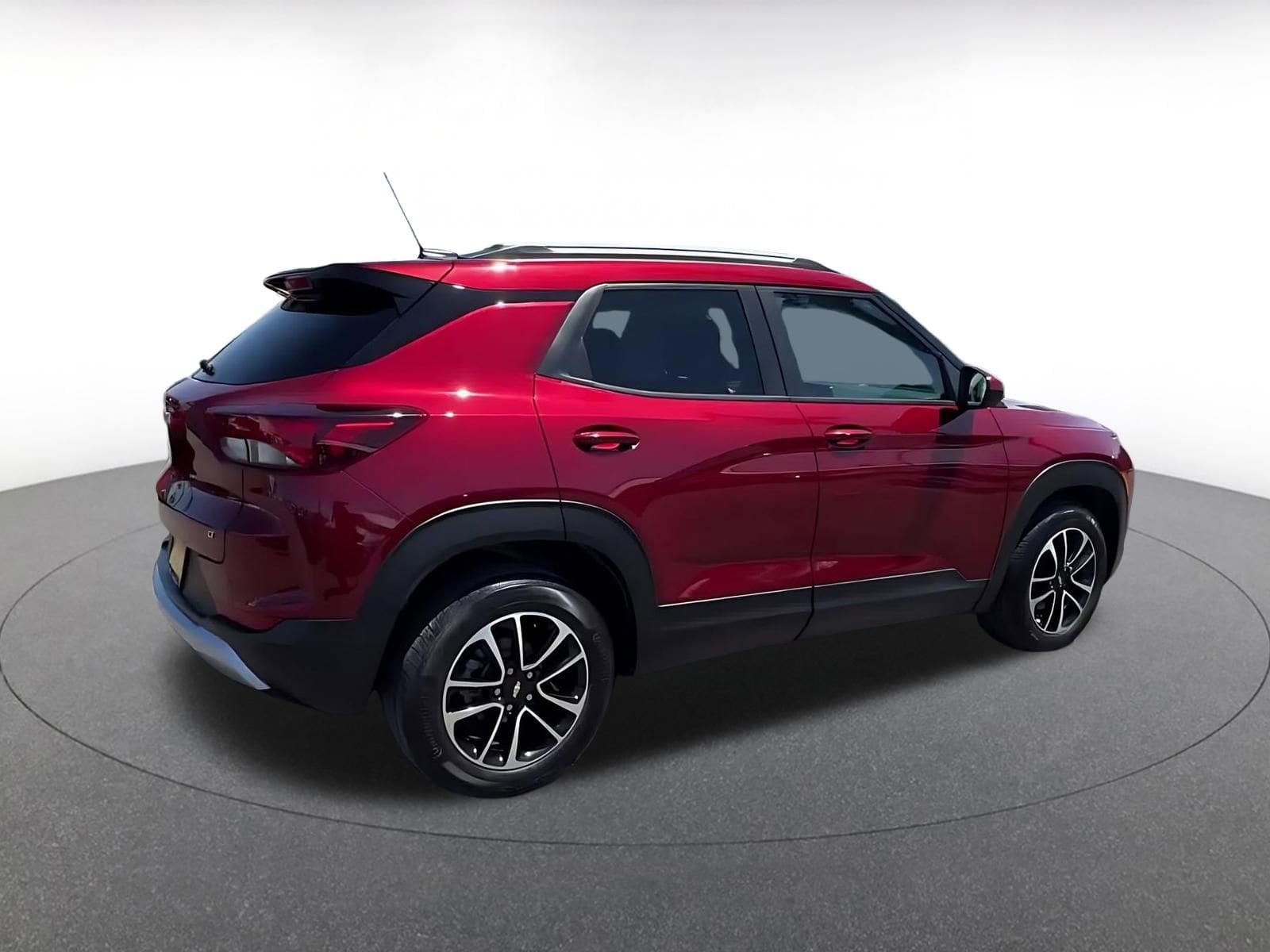 Thumbnail: 2025 Chevrolet TrailBlazer - 15