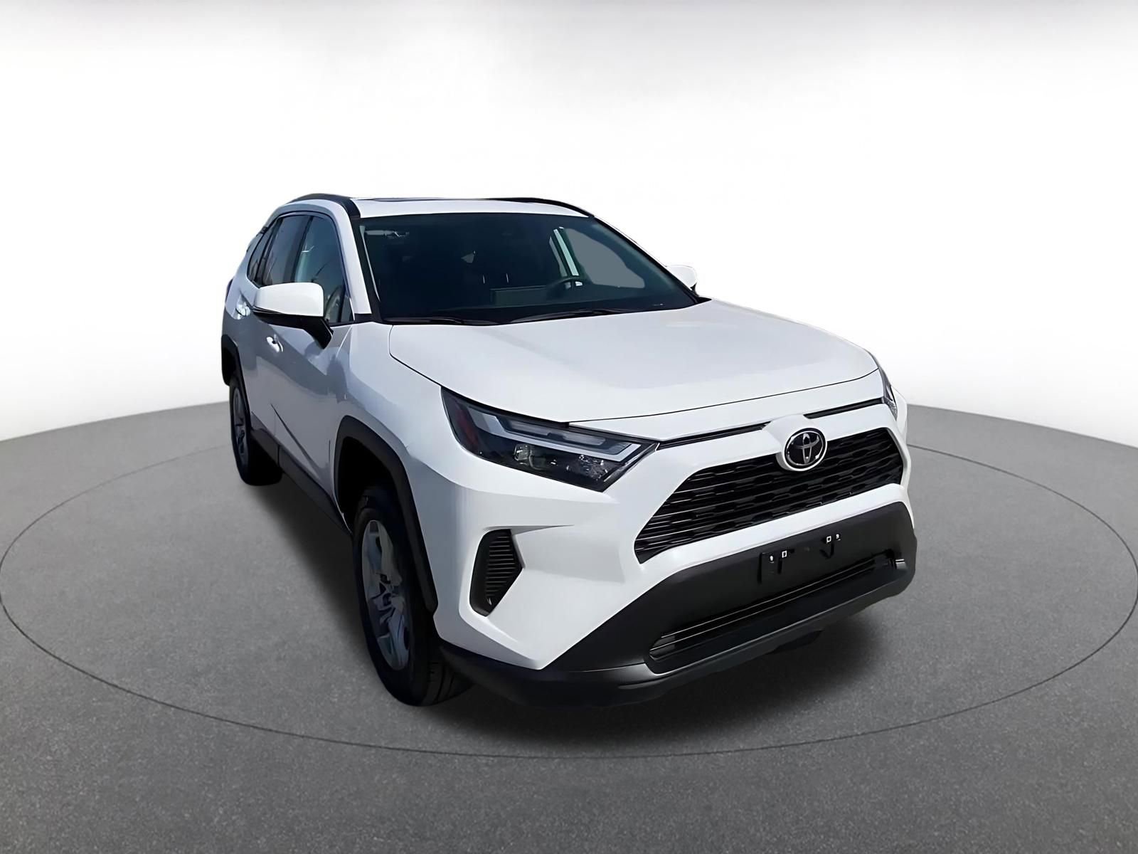 Thumbnail: 2025 Toyota RAV4 - 3