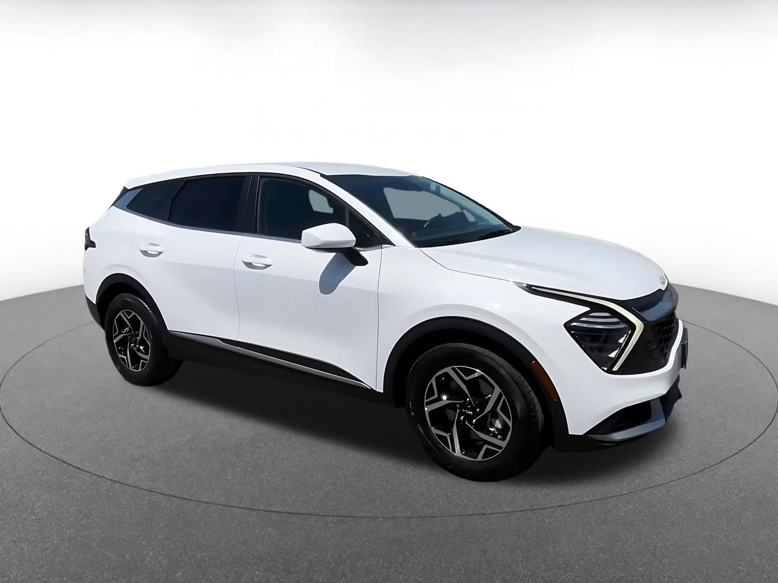 Thumbnail: 2025 Kia Sportage - 2