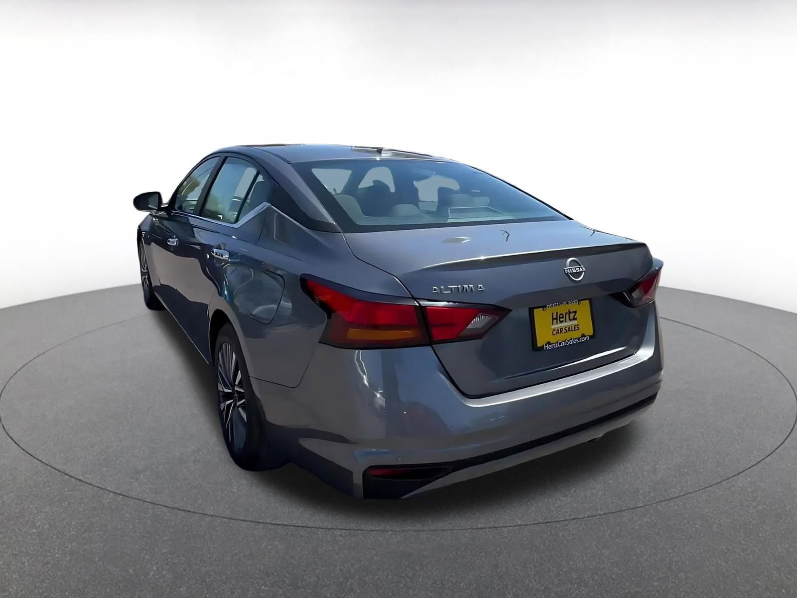 Thumbnail: 2025 Nissan Altima - 11