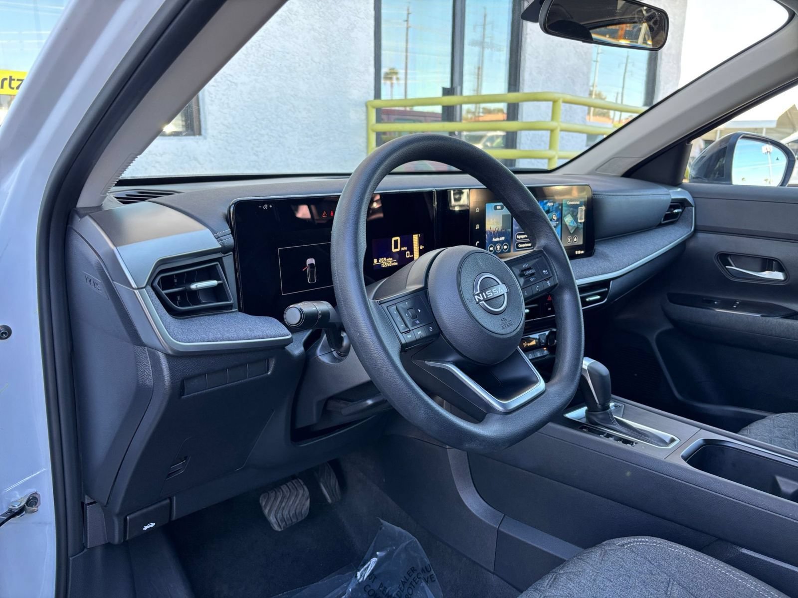 Thumbnail: 2026 Nissan Kicks - 32