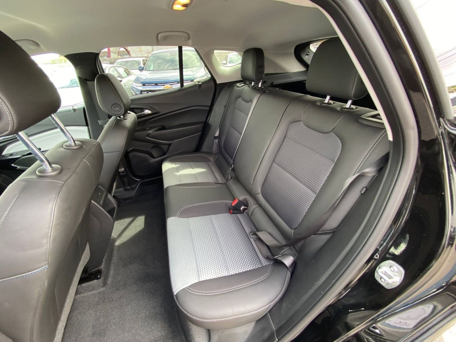 Thumbnail: 2025 Chevrolet Trax - 24