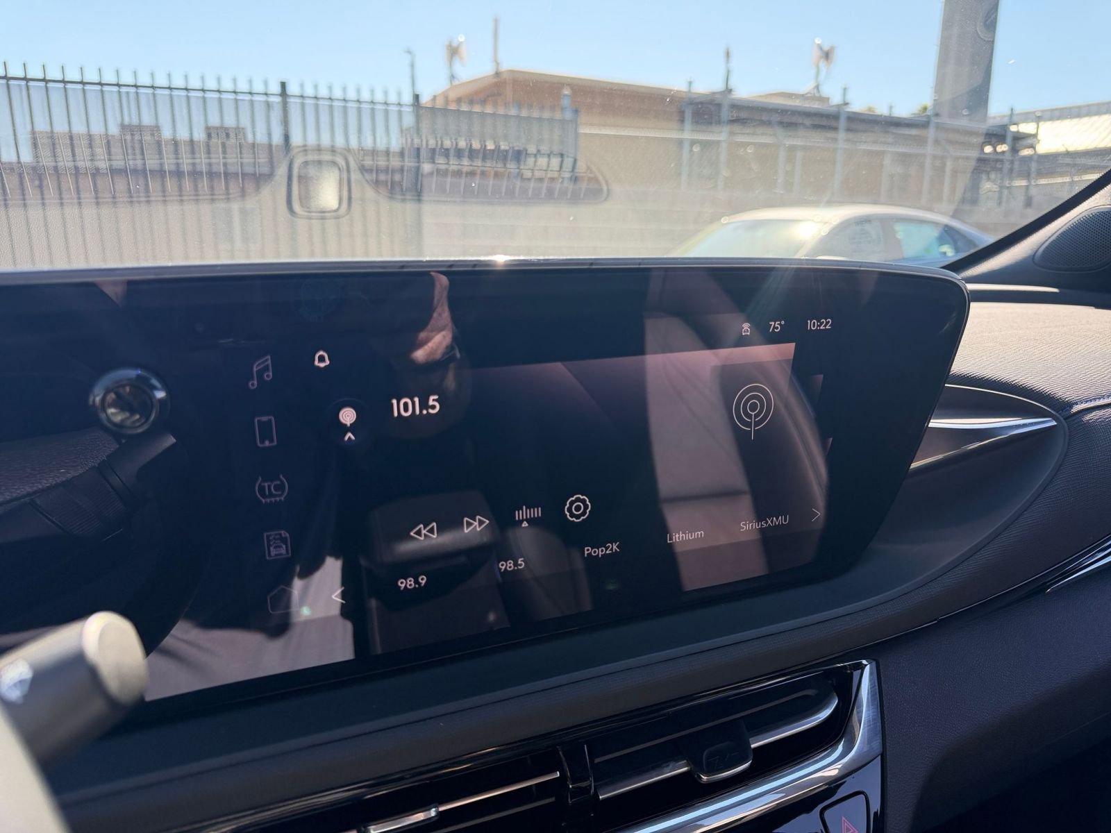 Thumbnail: 2025 Buick Envista - 20