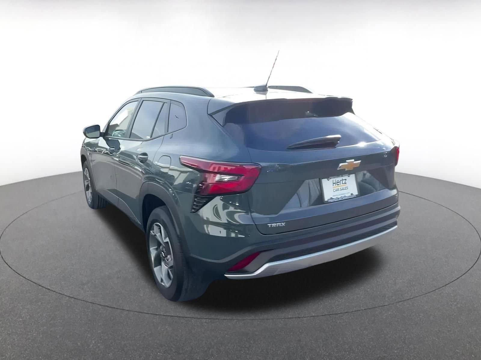 Thumbnail: 2025 Chevrolet Trax - 11