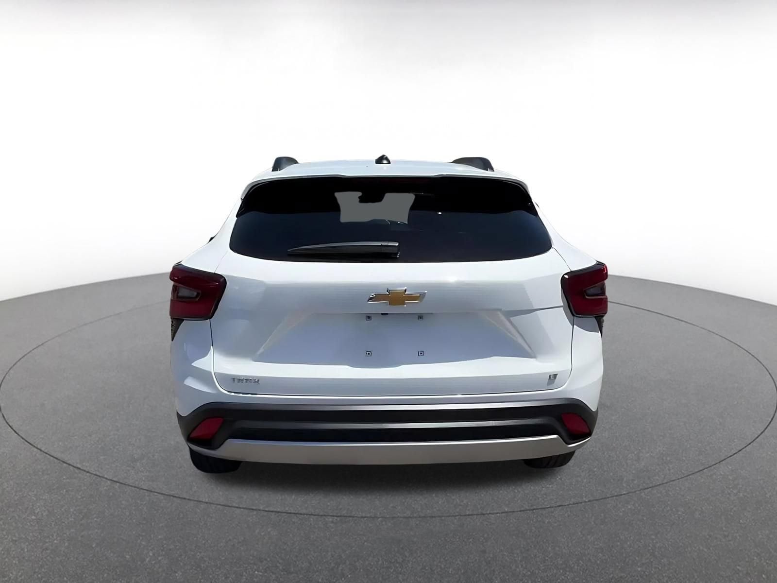 Thumbnail: 2025 Chevrolet Trax - 5