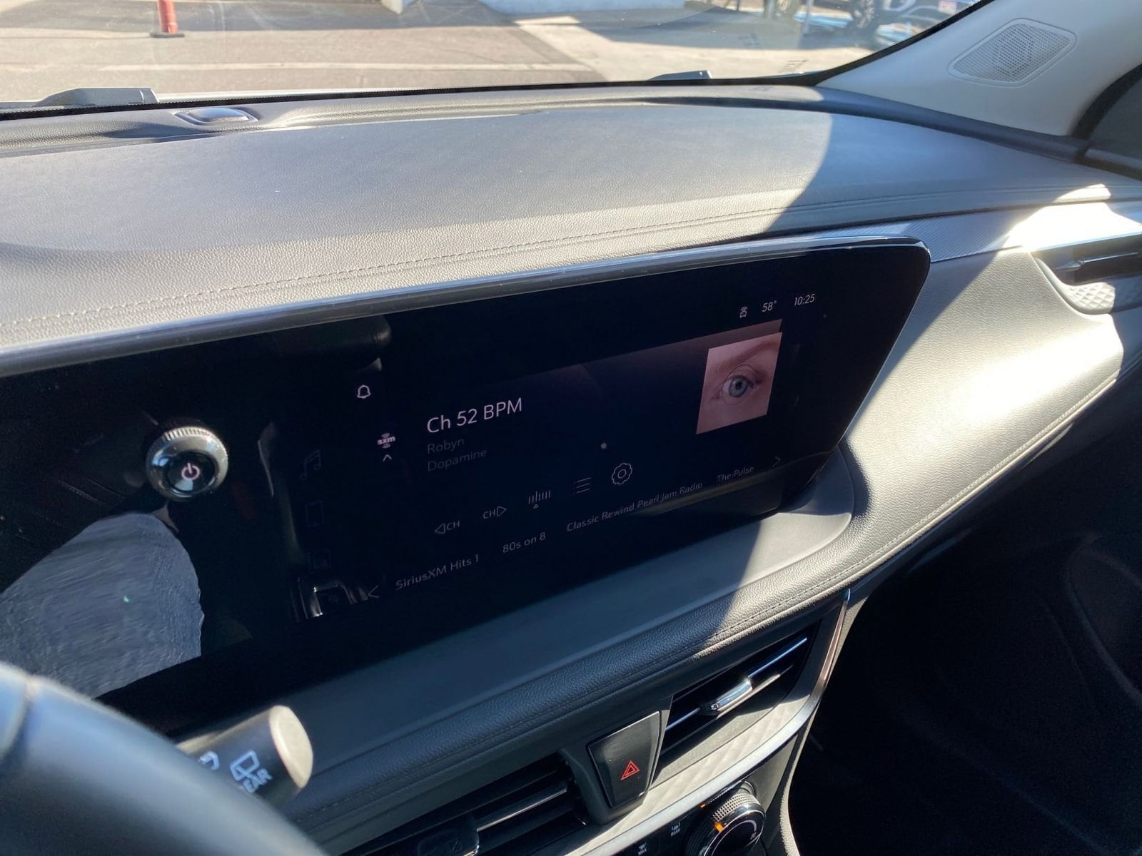 Thumbnail: 2025 Buick Encore GX - 18