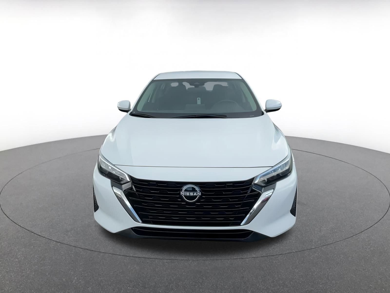 Thumbnail: 2024 Nissan Sentra - 4