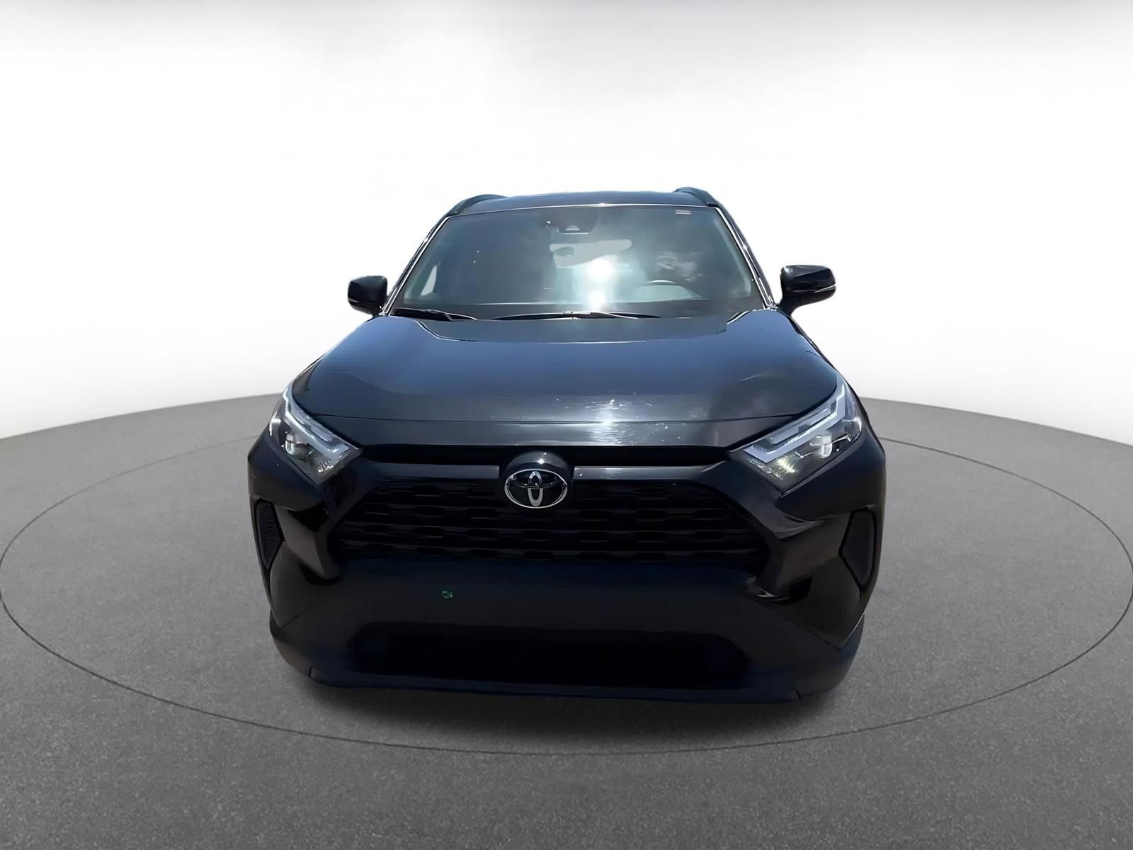 Thumbnail: 2025 Toyota RAV4 - 4