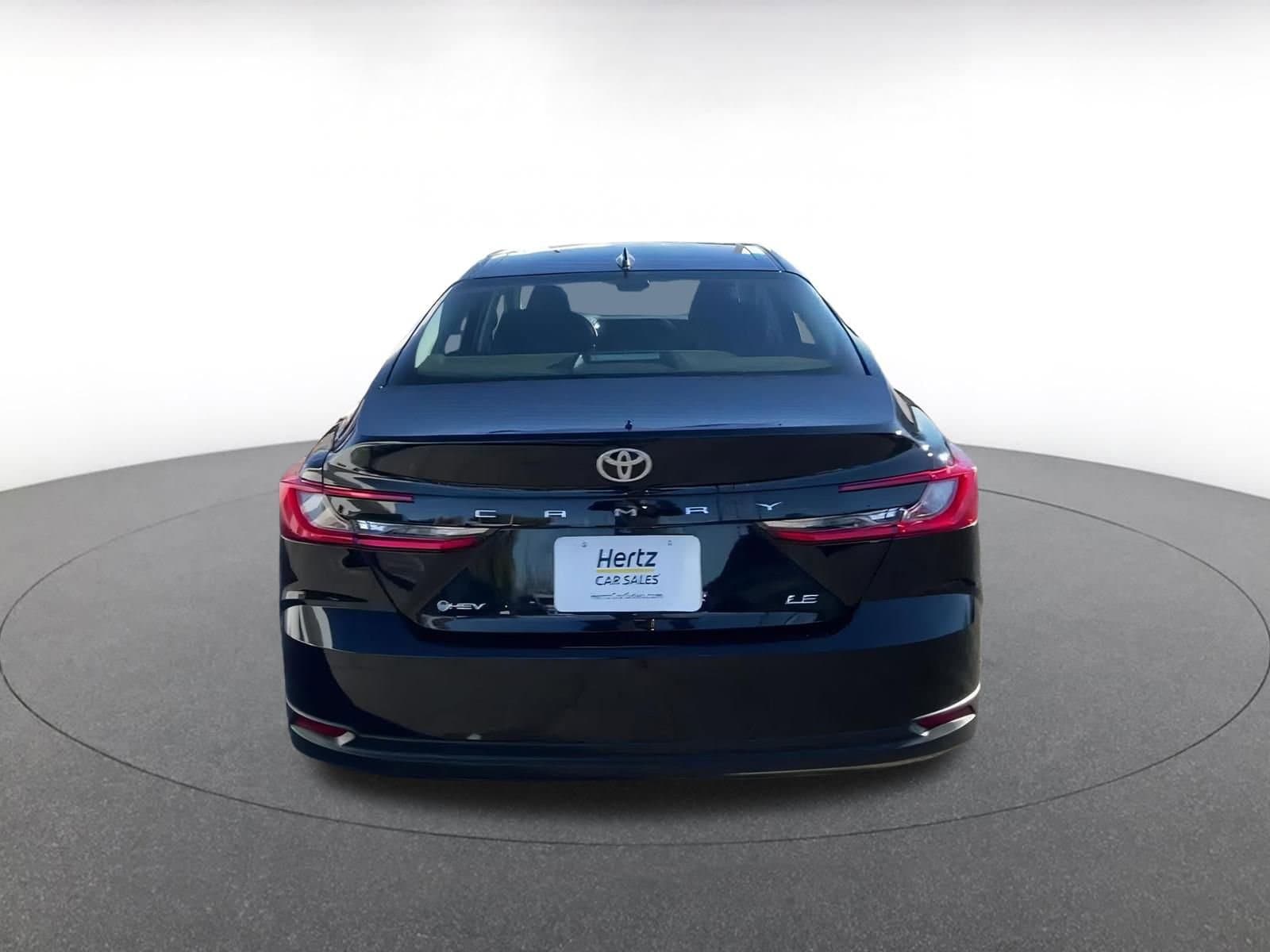 Thumbnail: 2025 Toyota Camry - 12