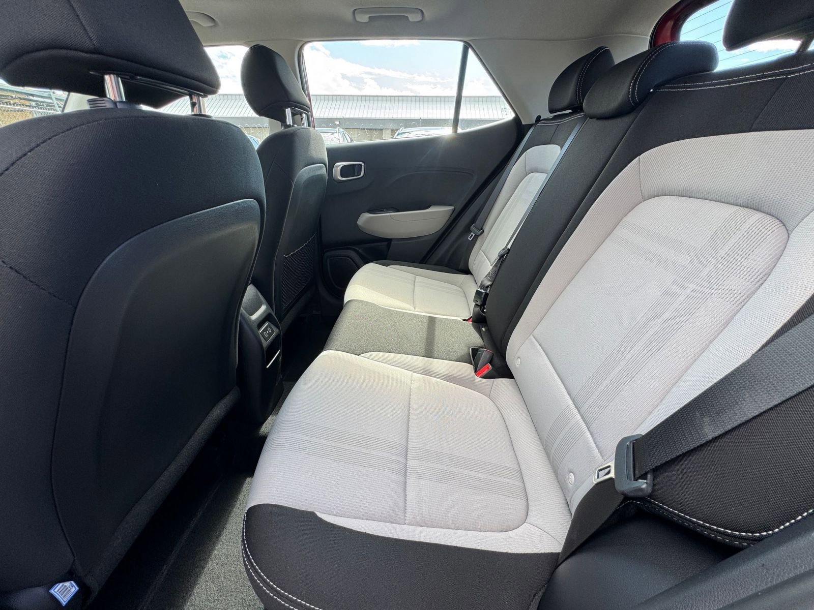 Thumbnail: 2025 Hyundai Venue - 23