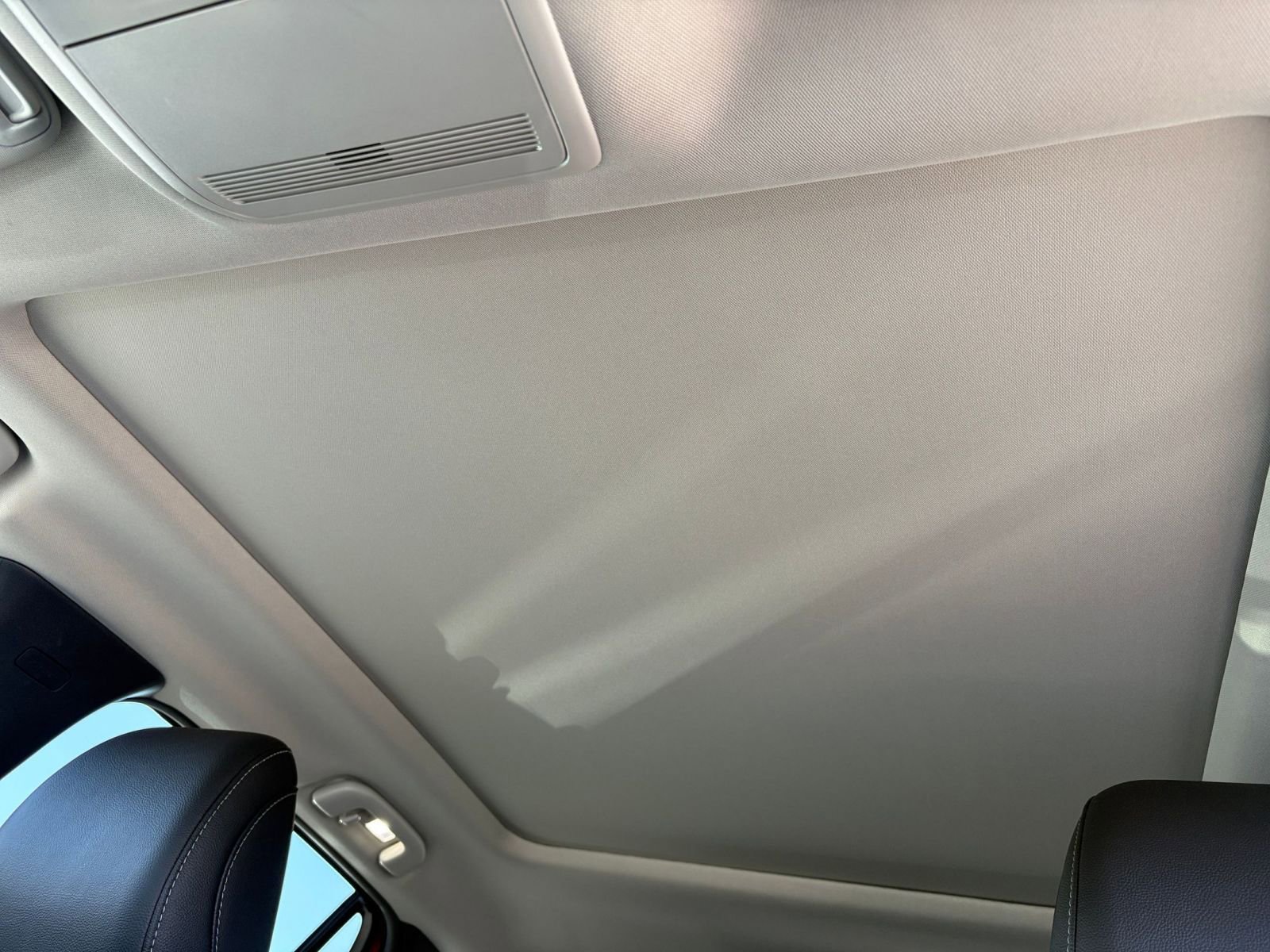 Thumbnail: 2025 Mazda CX-50 - 31