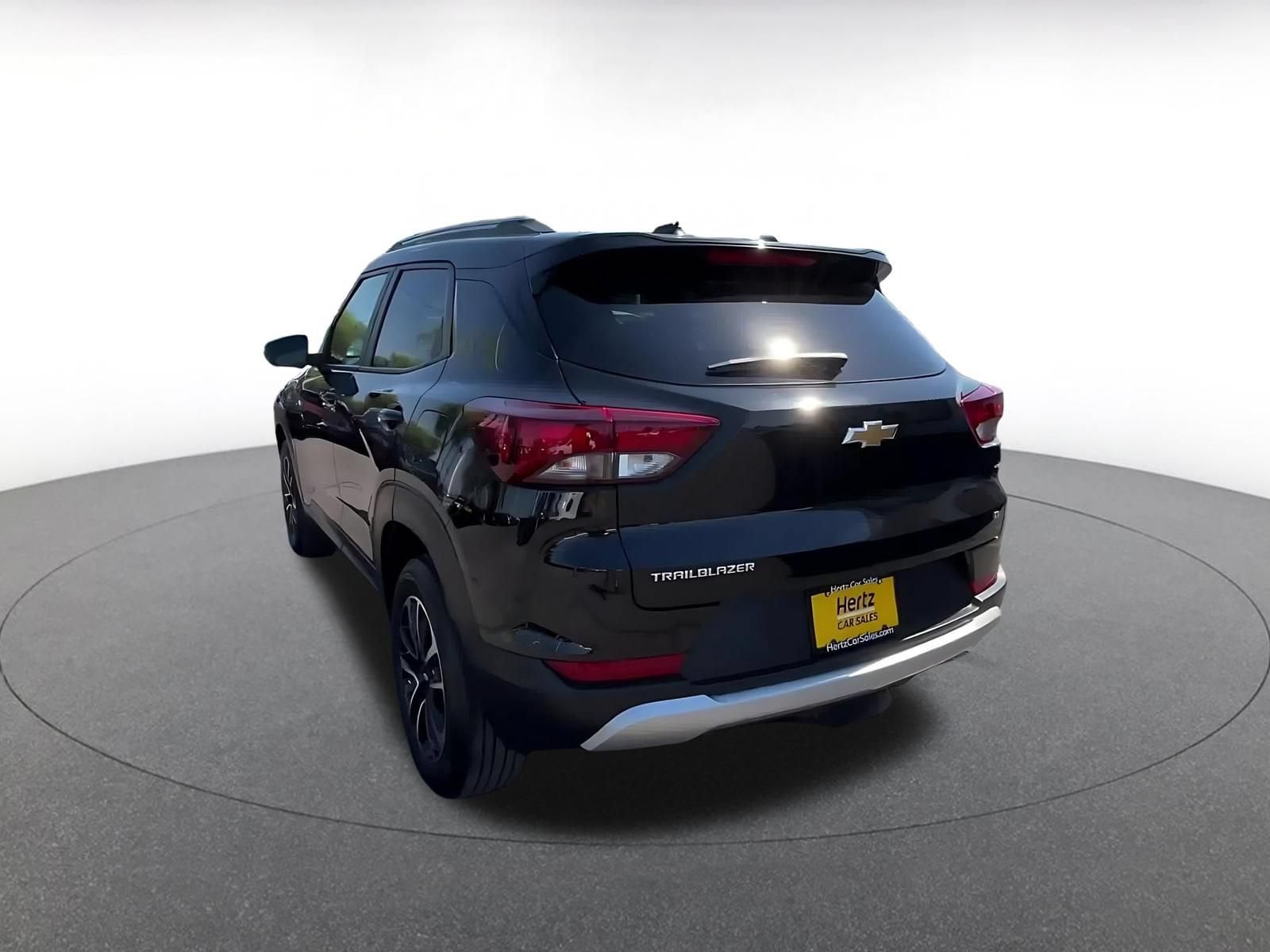 Thumbnail: 2025 Chevrolet TrailBlazer - 11