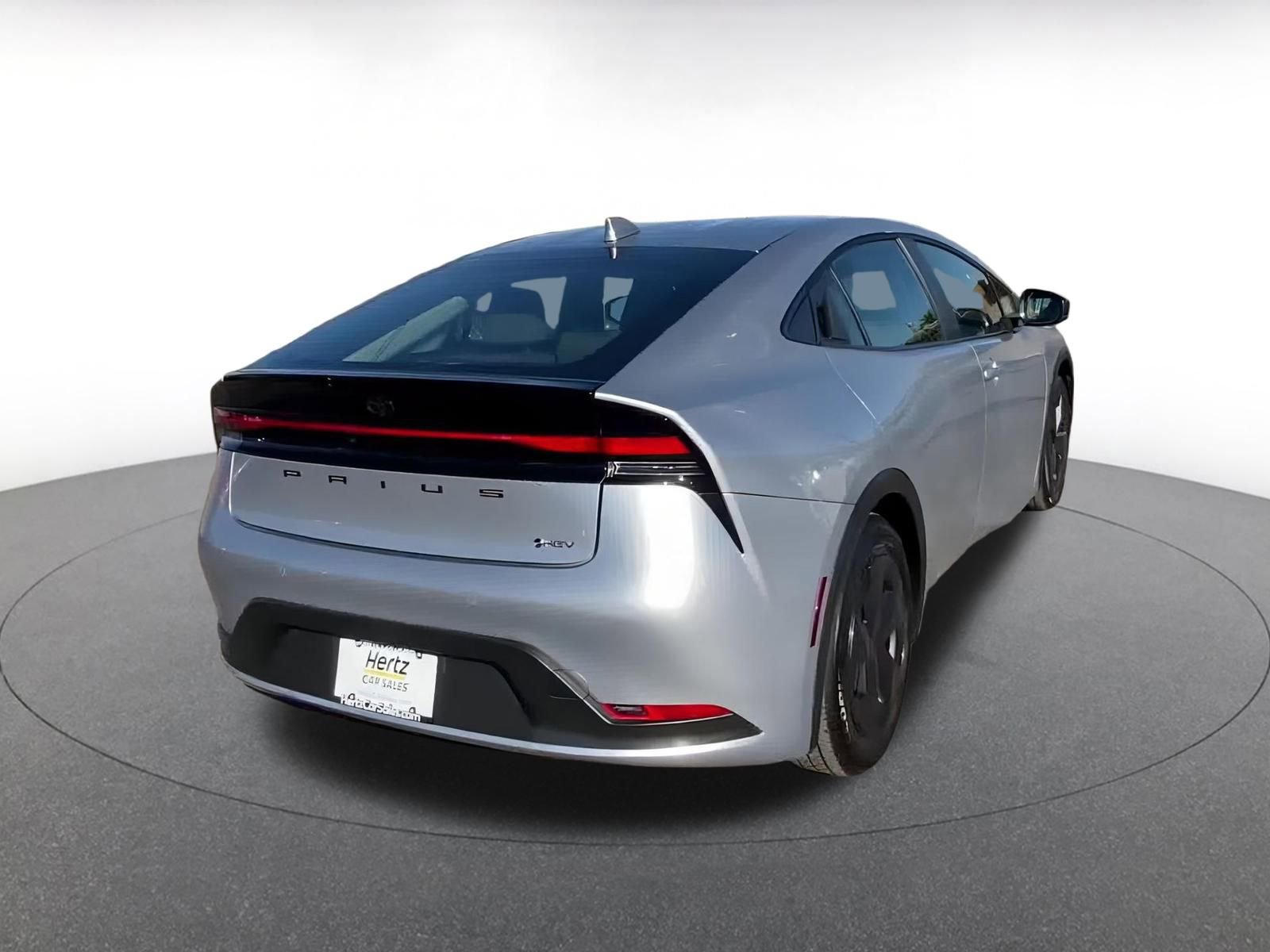 Thumbnail: 2025 Toyota Prius - 14