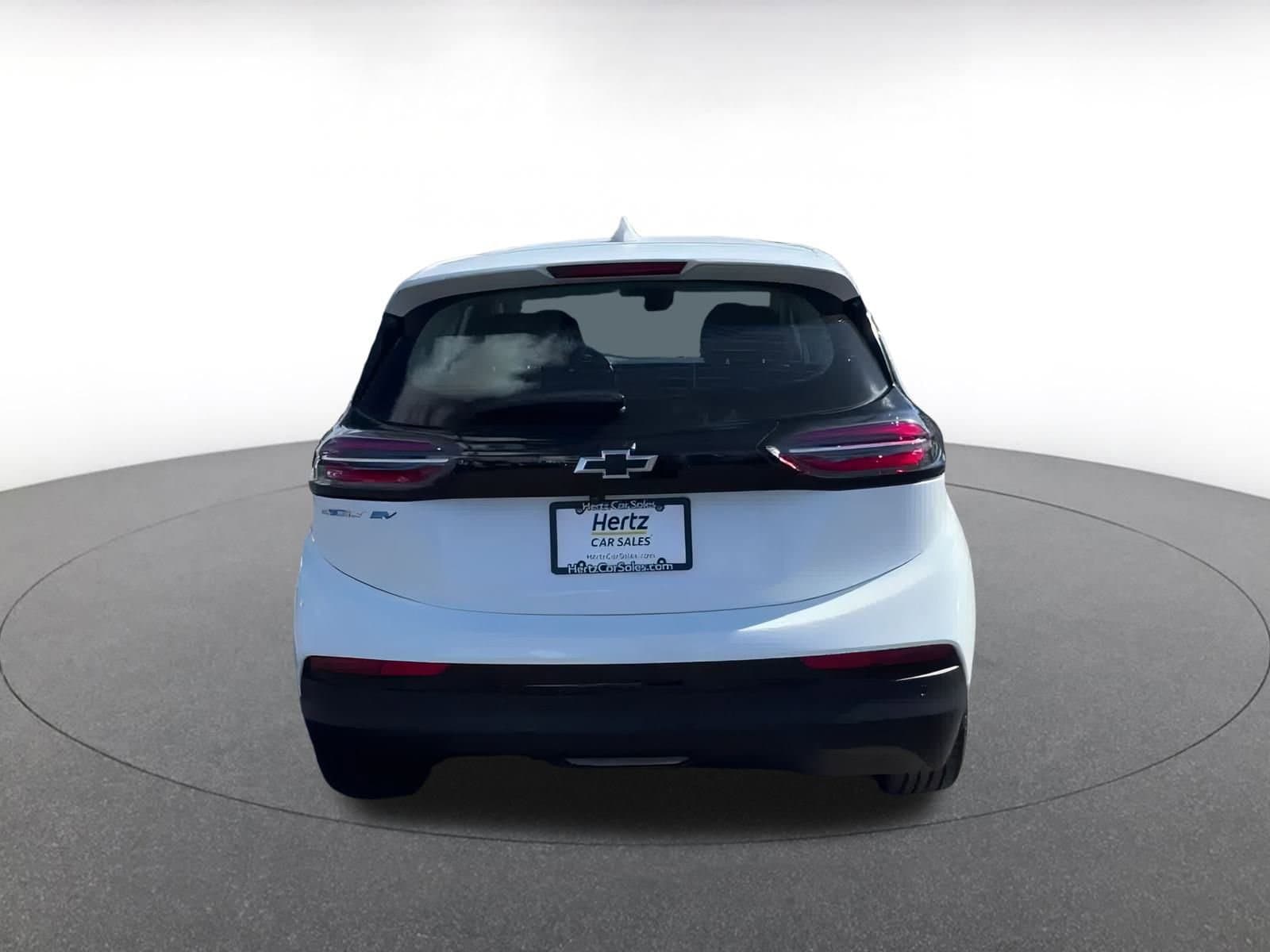 Thumbnail: 2023 Chevrolet Bolt EV - 12