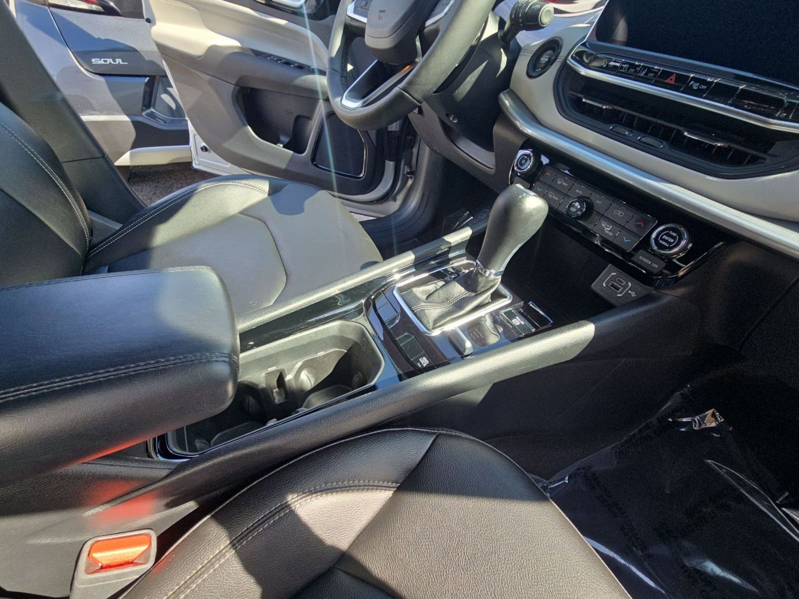 Thumbnail: 2025 Jeep Compass - 18