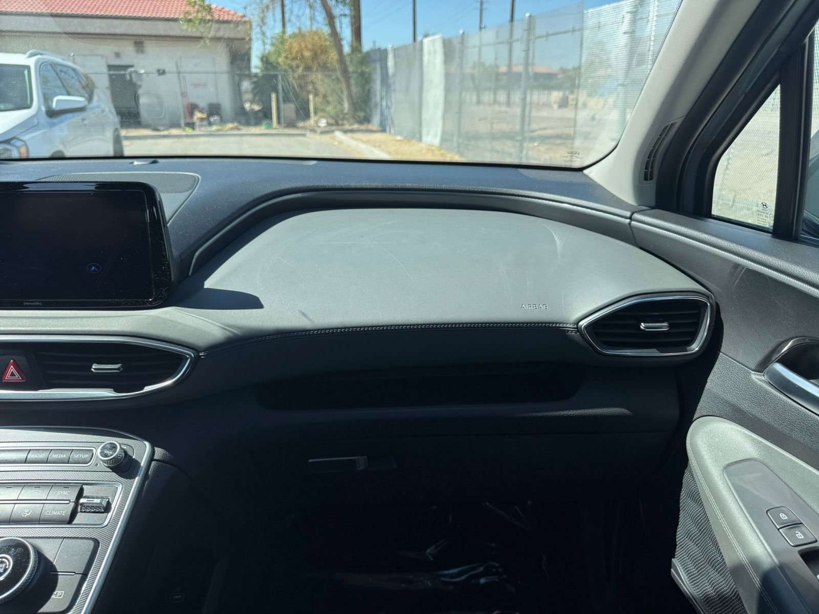 Thumbnail: 2023 Hyundai Santa Fe - 33