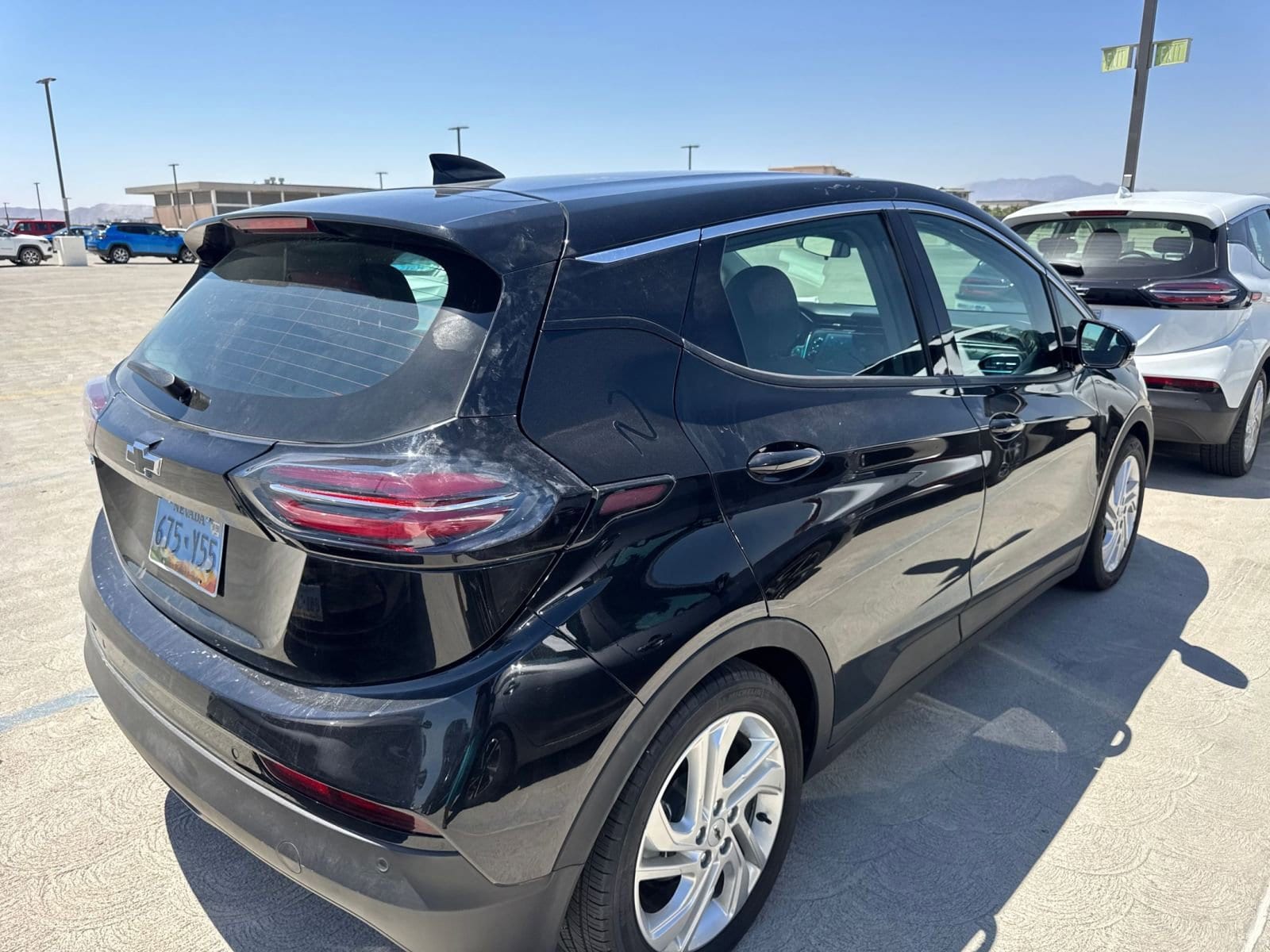 Thumbnail: 2023 Chevrolet Bolt EV - 6