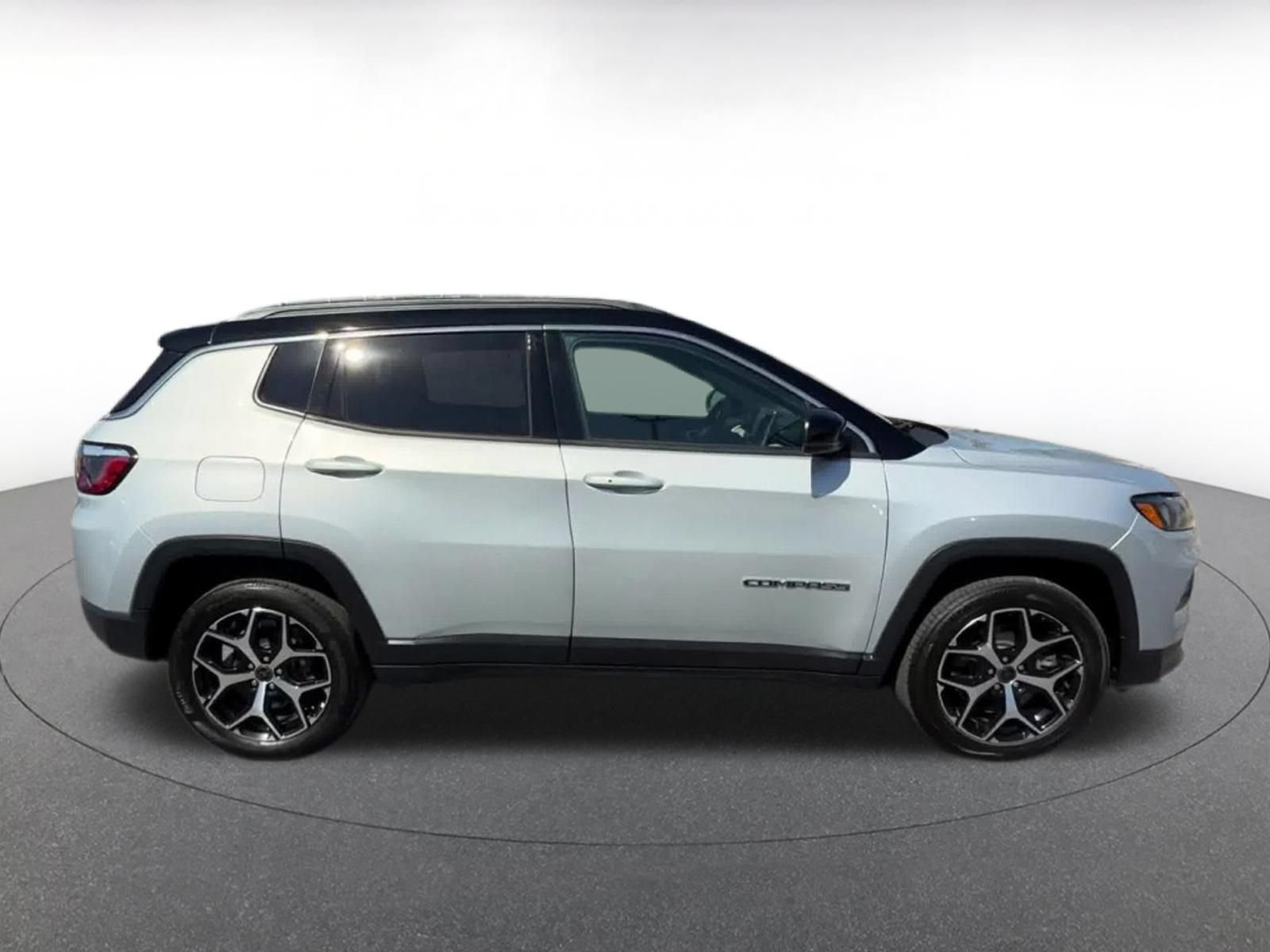 Thumbnail: 2025 Jeep Compass - 16