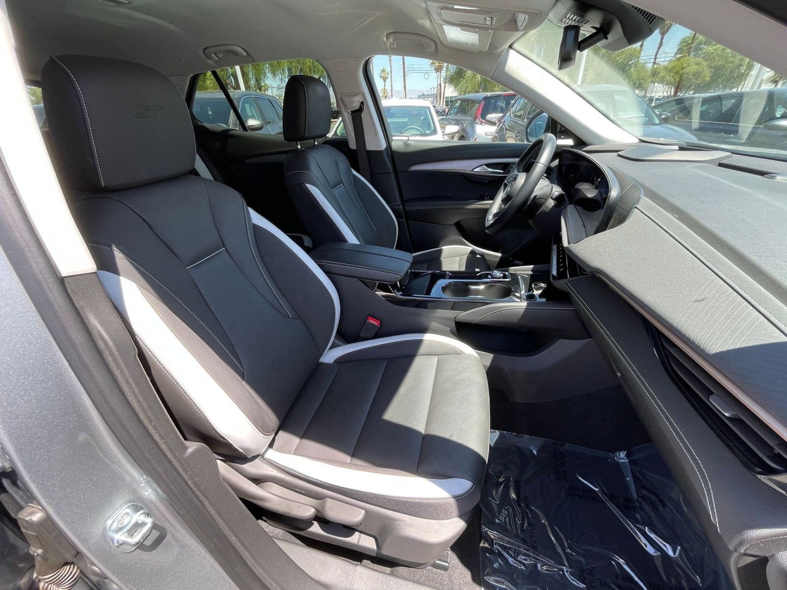 Thumbnail: 2024 Buick Envision - 21