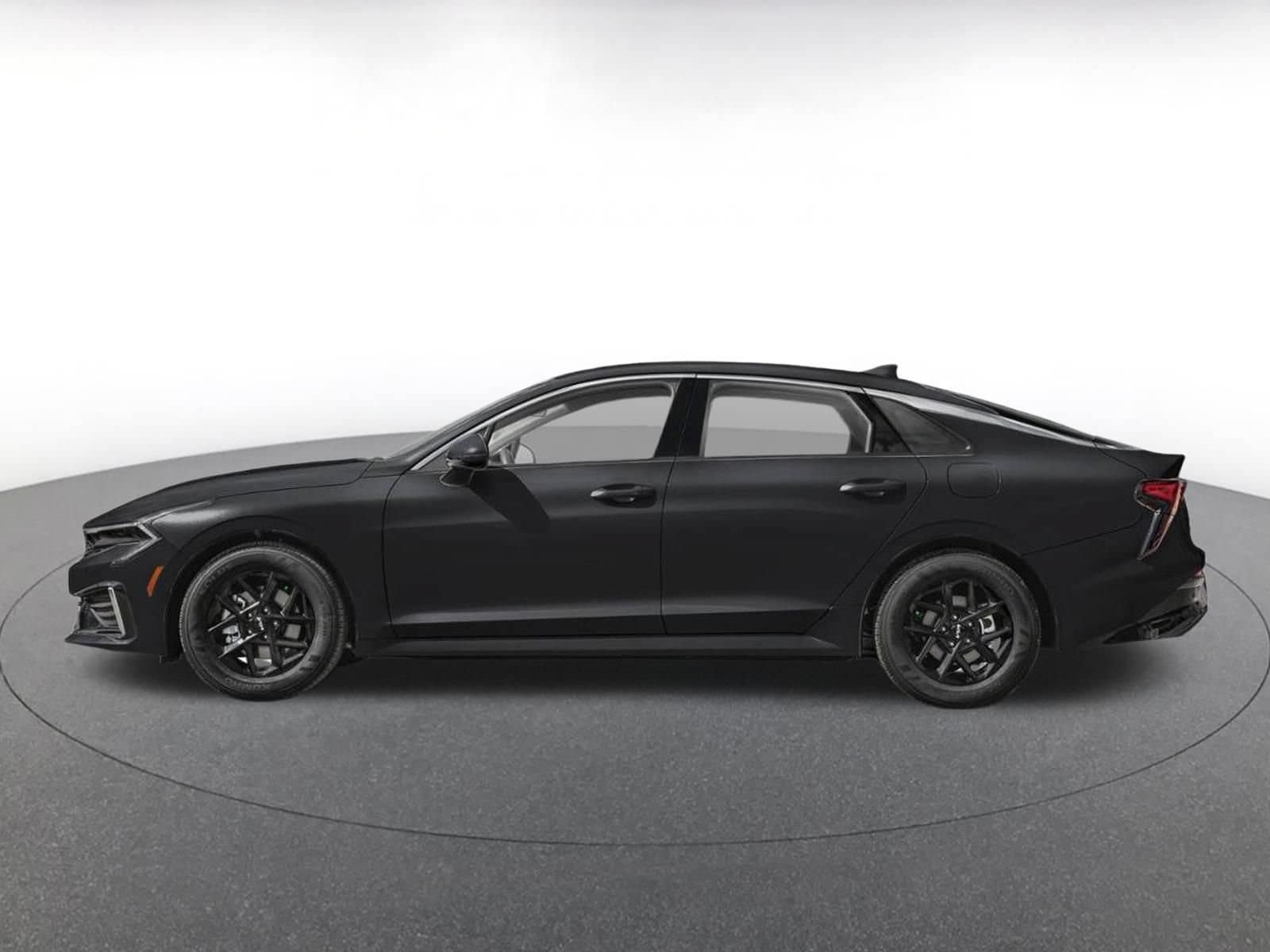 Thumbnail: 2025 Kia K5 - 3