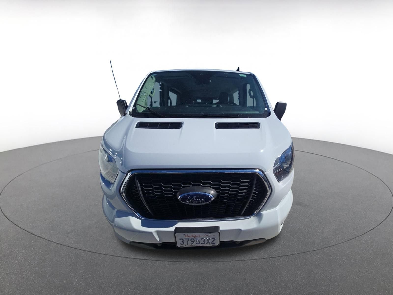 Thumbnail: 2024 Ford Econoline - 4