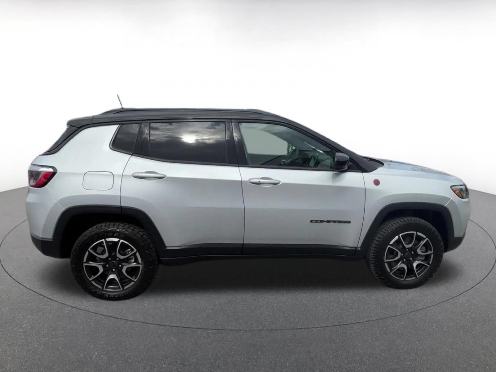 Thumbnail: 2025 Jeep Compass - 16